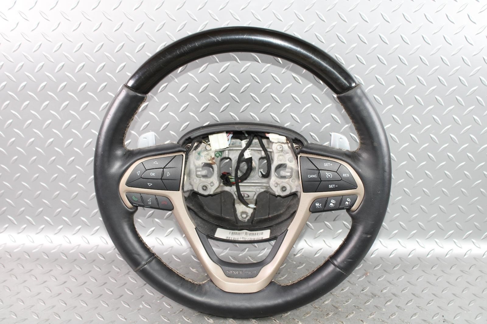 14-22 Grand Cherokee Bronze Trim Black Leather Woodgrain Steering Wheel Heated