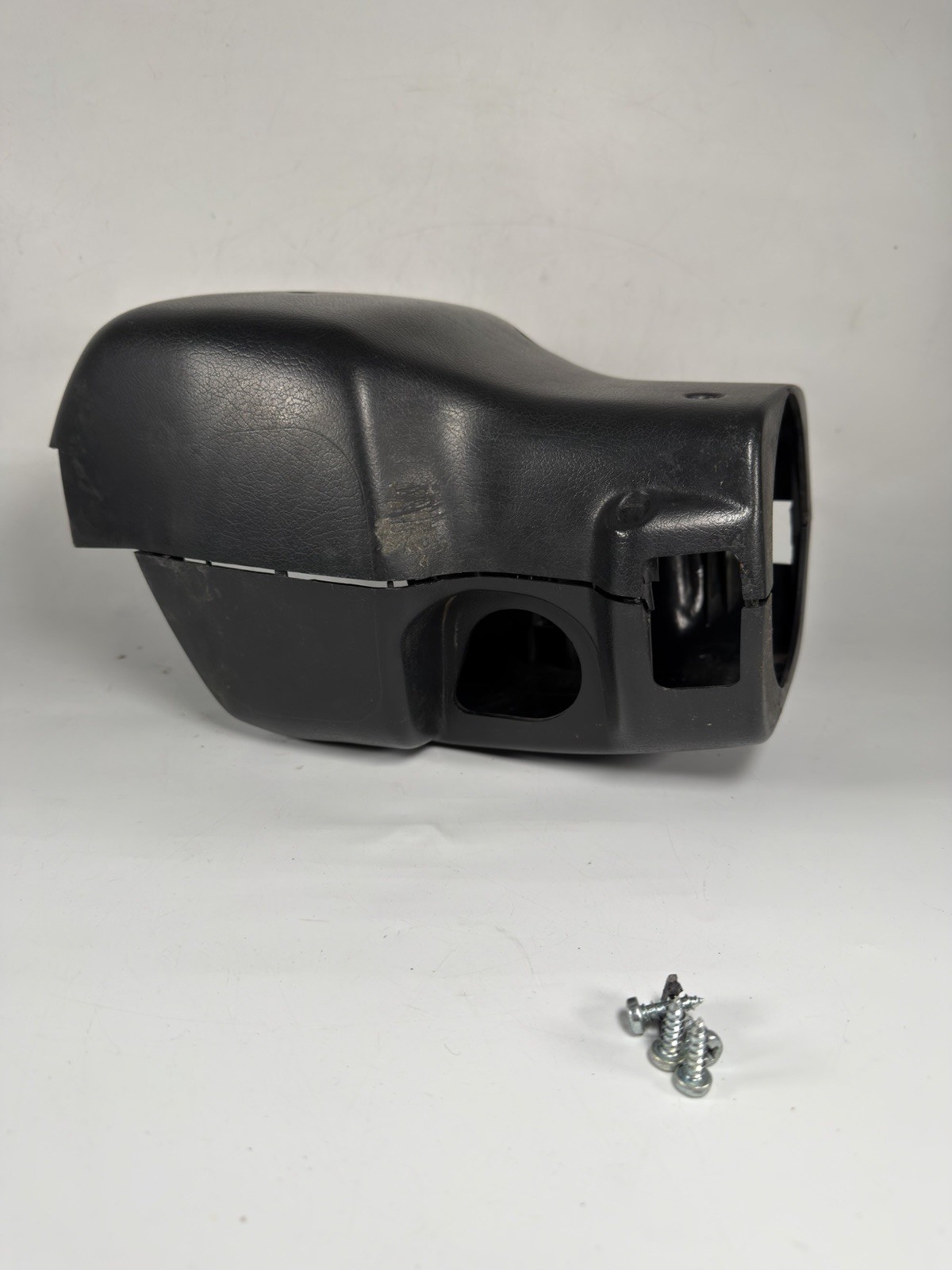 1994 1995 Nissan Pathfinder Hardbody D21 Steering Column Cover BLACK oem BROKEN 1994 1995 Nissan Pathfinder Hardbody D21 Steering Column Cover BLACK oem BROKEN
