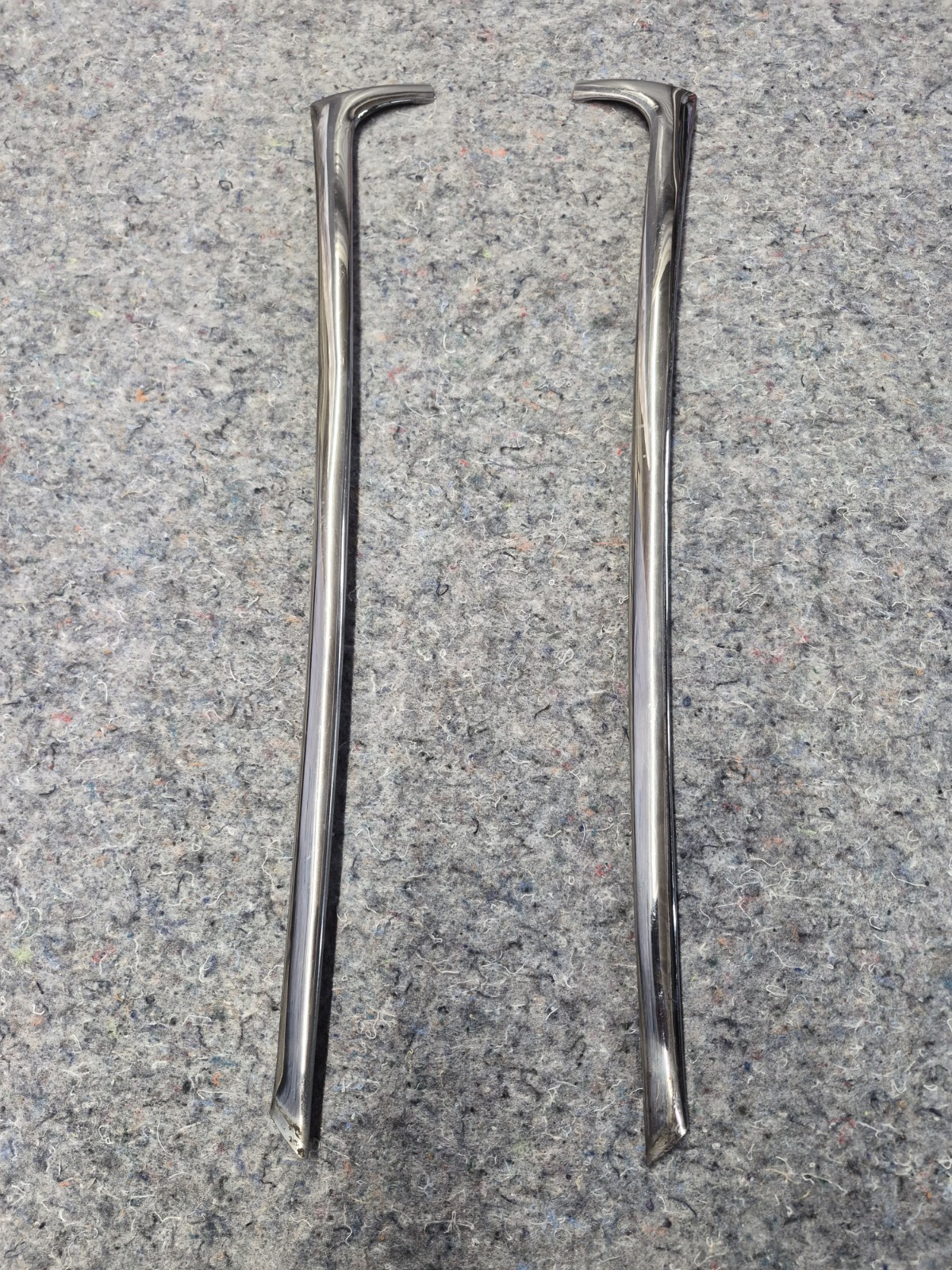 1959 1960 Chevy Impala 2 Dr Ht Rear Window Exterior Trim L &R 1959 1960 Chevy Impala 2 Dr Ht Rear Window Exterior Trim L &R