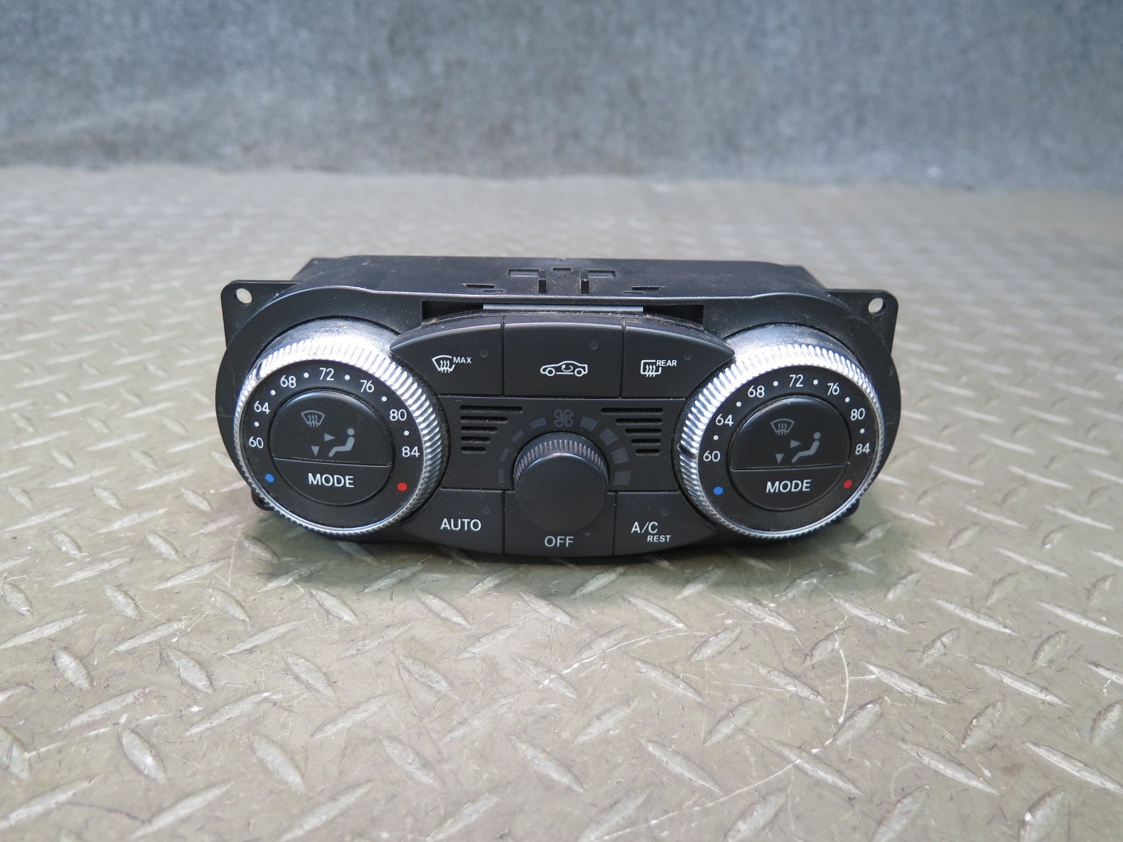 03-12 MERCEDES R230 SL-CLASS A/C HEATER CLIMATE CONTROL SWITCH 2308301385 OEM