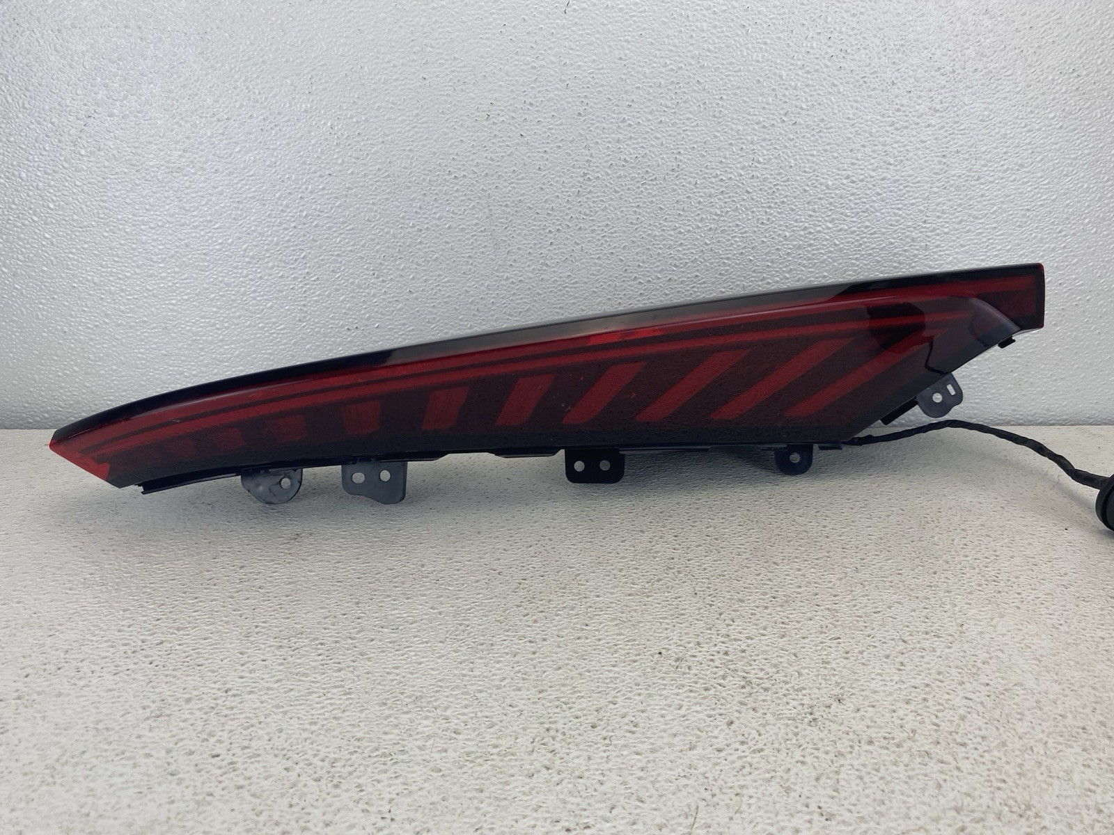 2021-2024 Kia Soul EV6 LED Tail Light Right Passenger Side OEM