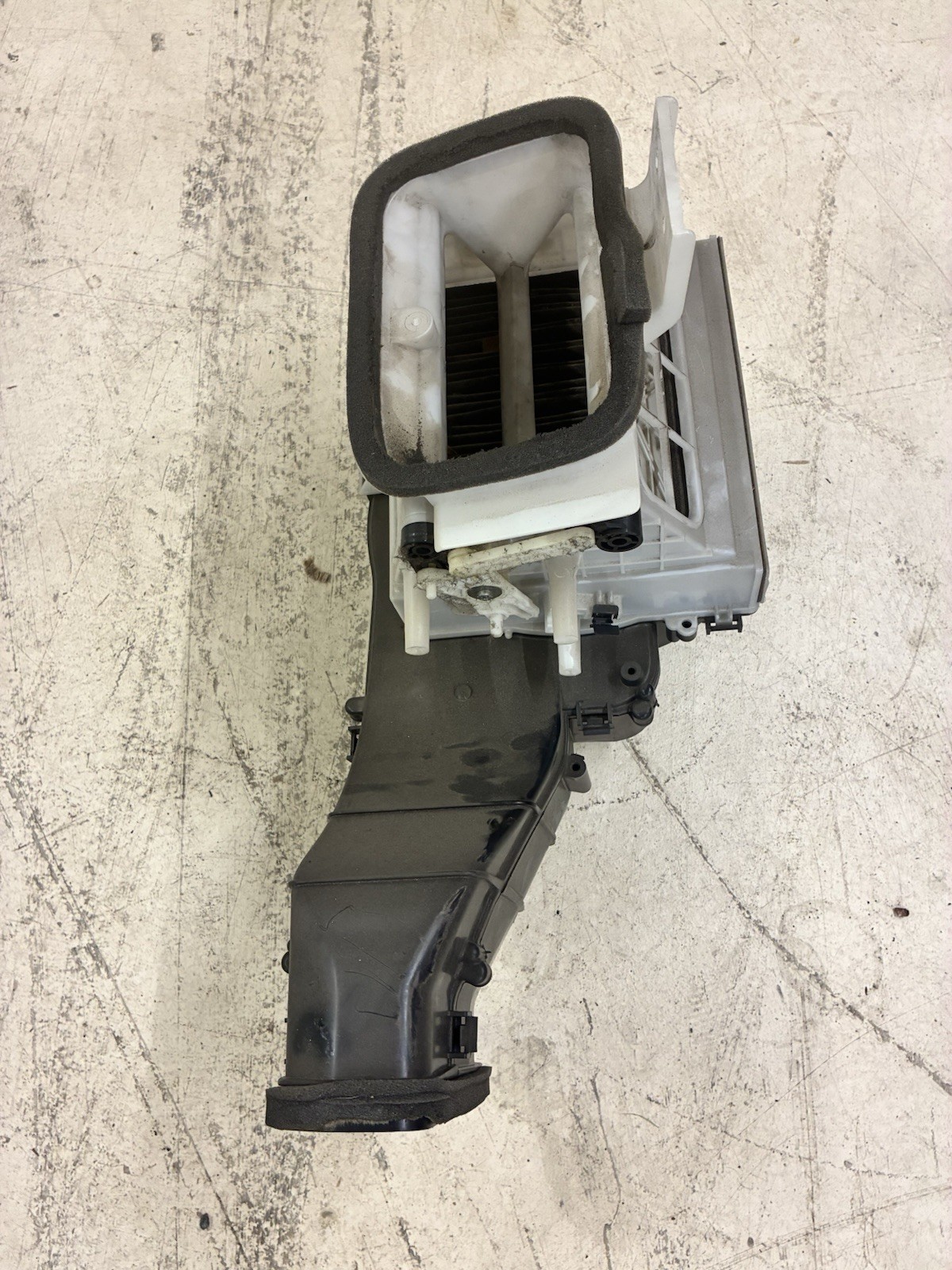 2002-2005 Subaru Impreza WRX/STI Blower Motor Assembly 72210FE020