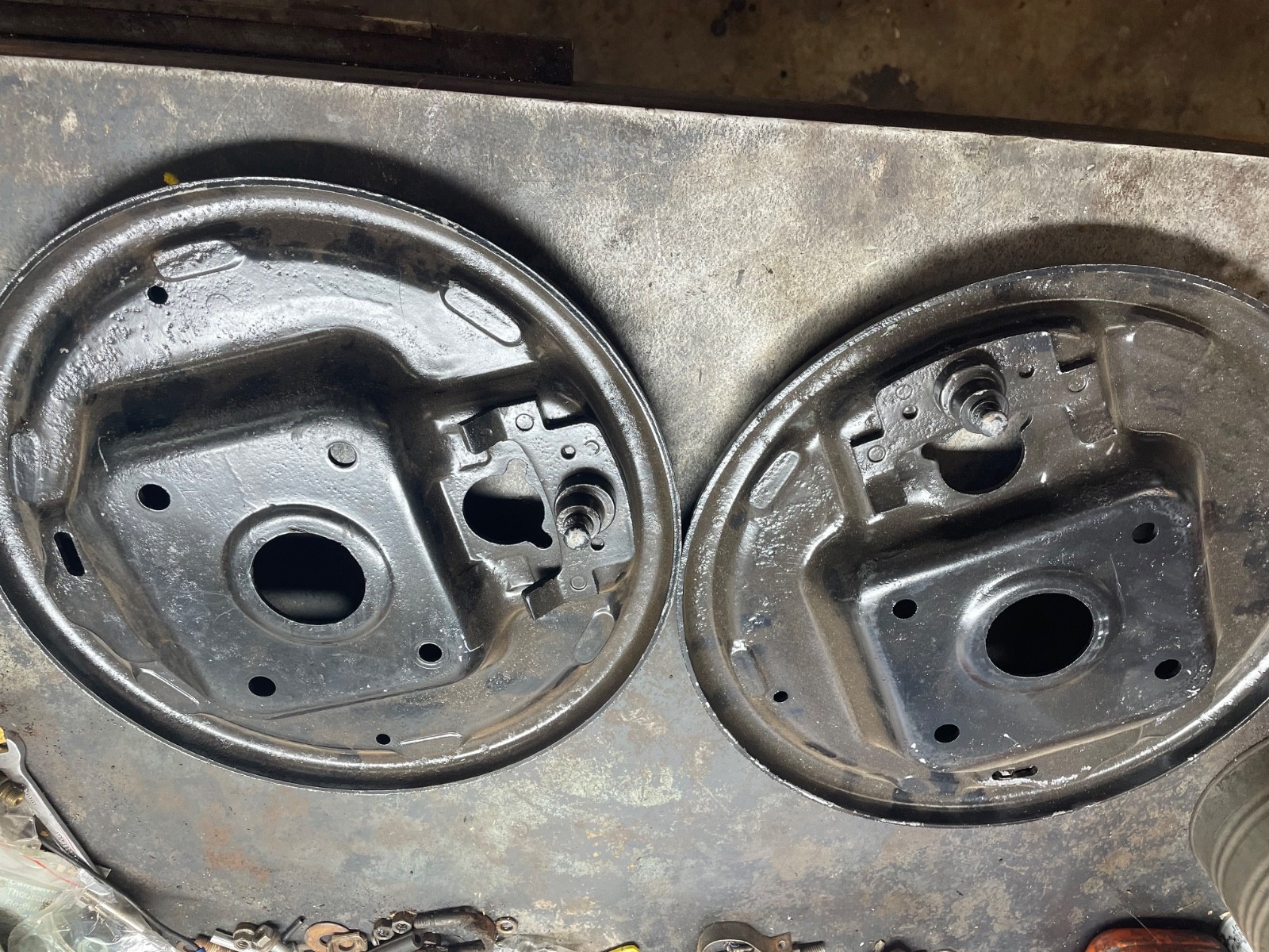 1959-60 Buick front brake backing plates, adapters to early Ford spindles 1959-60 Buick front brake backing plates, adapters to early Ford spindles