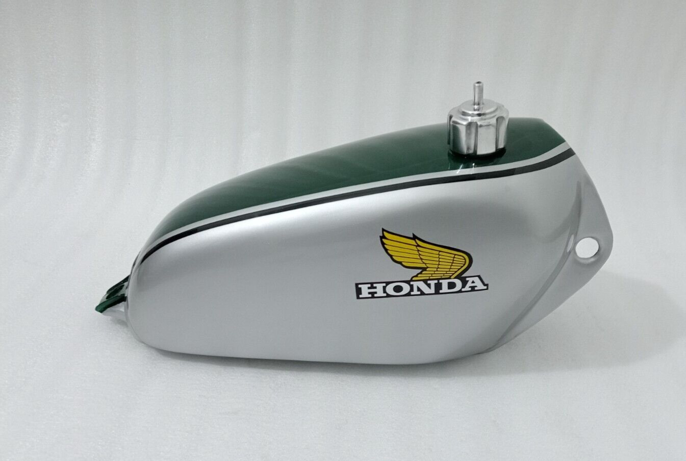 Honda CR250M CR 250M 1973 Elsinore Steel Painted Petrol Gas Tank +Cap +Tap