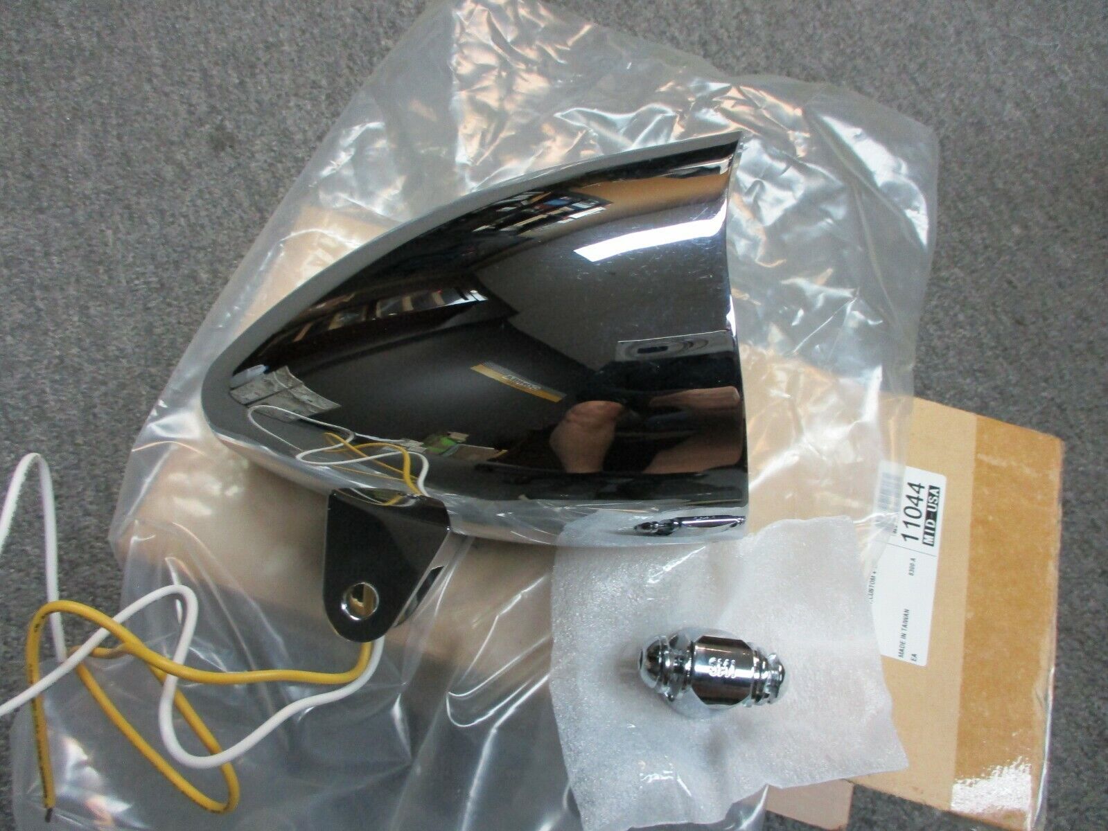 Mid USA Custom Headlight Assembly 11044 Chrome 4 1/2