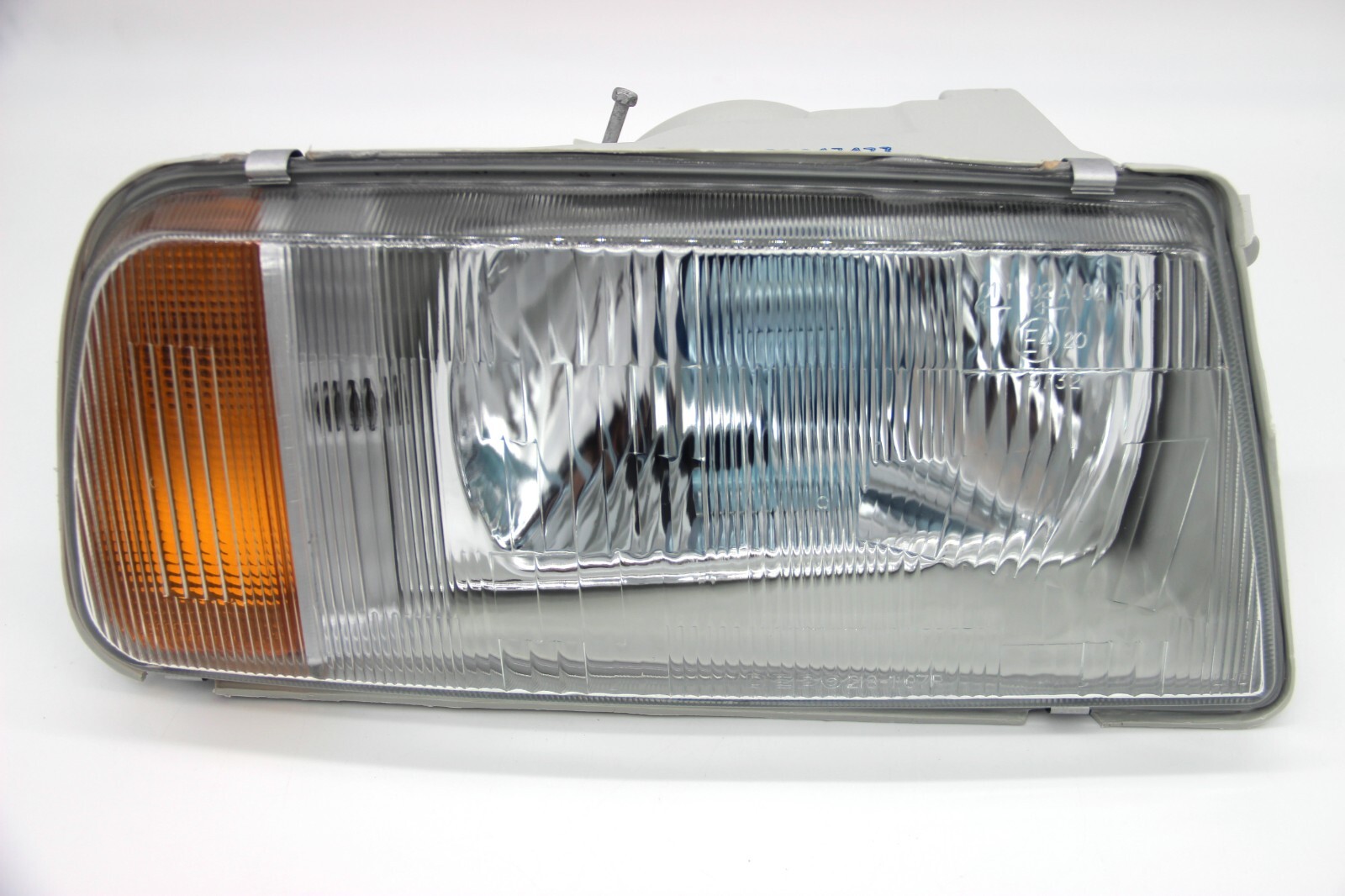 fits Headlight 1986 - 1996 Suzuki Vitara RH