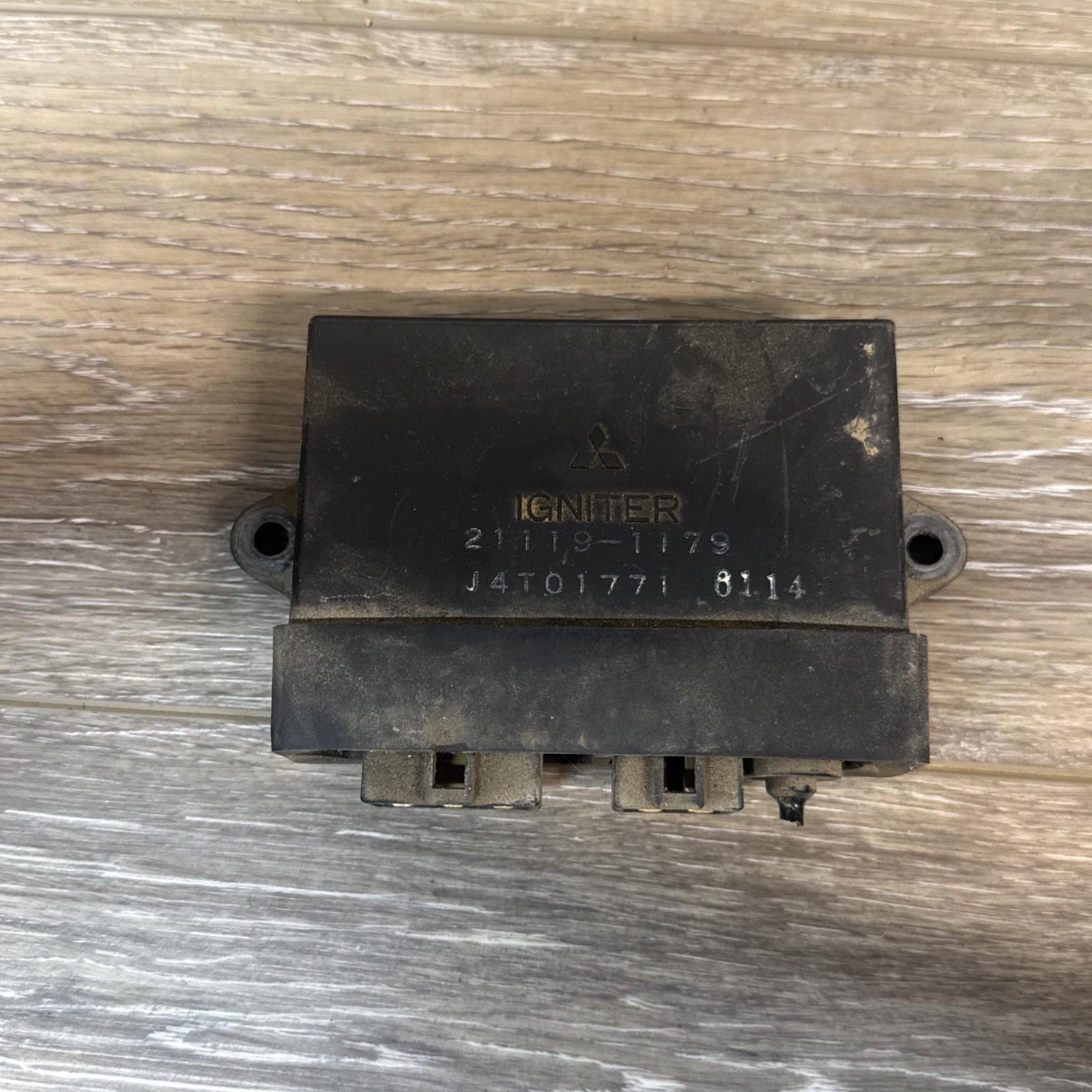 1986 1987 Kawasaki Zg1200 A B Voyager X11 Igniter 21119-1179 TESTED GOOD 1986 1987 Kawasaki Zg1200 A B Voyager X11 Igniter 21119-1179 TESTED GOOD