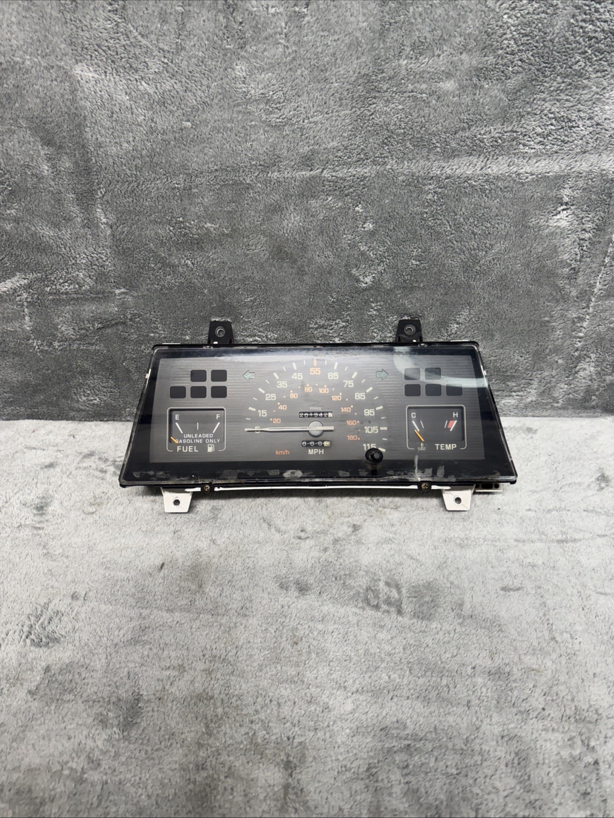 88-94 Mitsubishi Mighty Max Ram 50 Gauge Instrument Cluster Tach Speedo OEM Rare