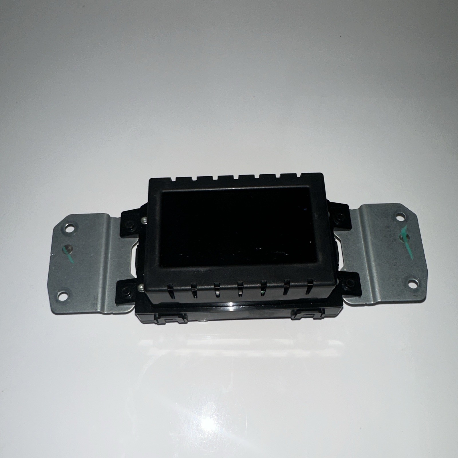 ES7T-18B955-CB ES7T-18B955-CB