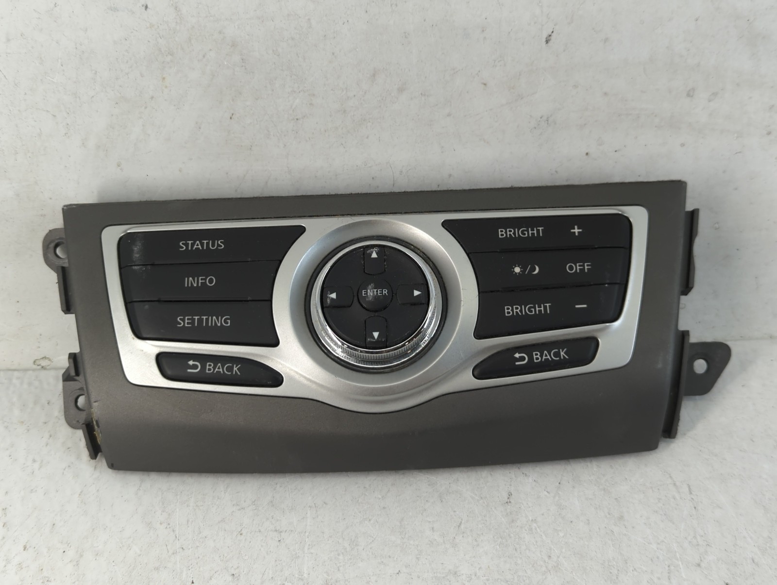 2011-2012 Nissan Murano Am Fm Cd Player Radio Receiver PZ1GL 2011-2012 Nissan Murano Am Fm Cd Player Radio Receiver PZ1GL