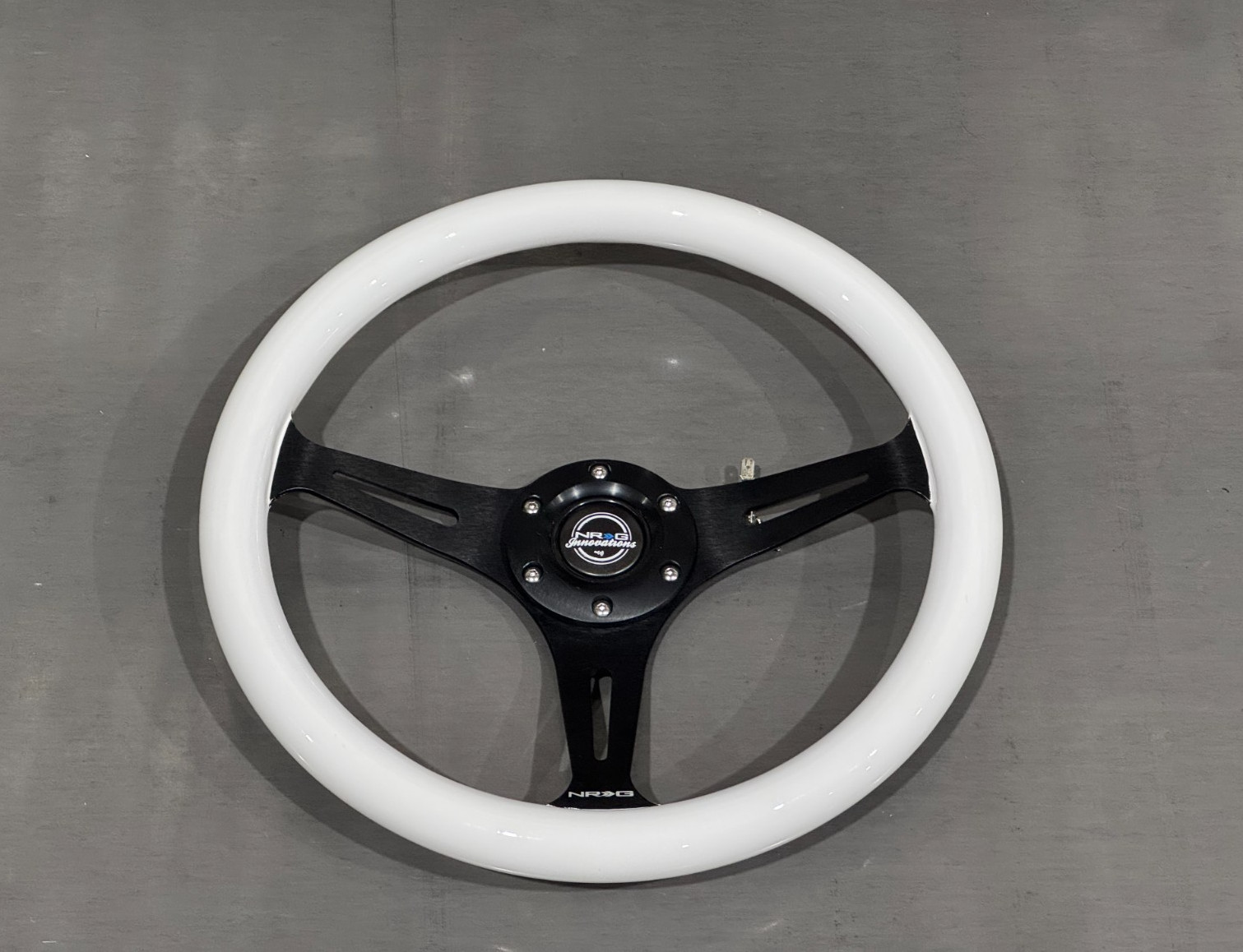 SALE NRG ST-015BK-WT 350mm 1.5\