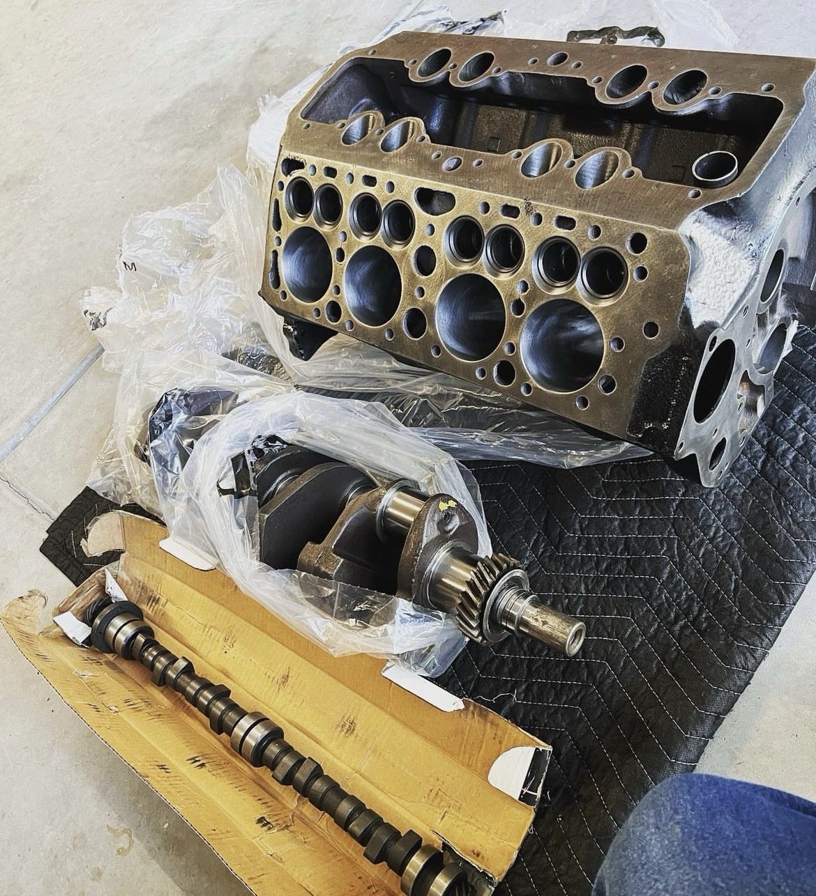 1951 Ford 8ba Flathead clutch,overdrive transmission.Text 619-997-8039 for info