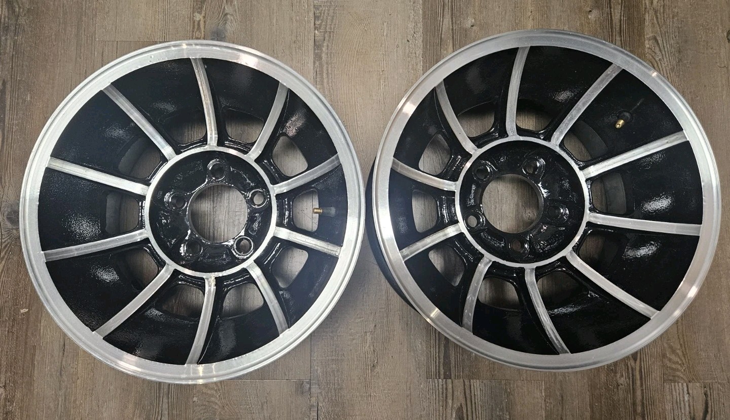 Turbine Vector Wheels 15x8.5 Chevy Set Of Two C3 Corvette GM