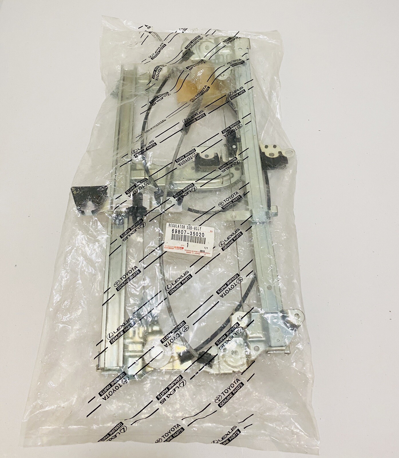 GENUINE TOYOTA 03-09 4RUNNER TAILGATE POWER WINDOW REGULATOR REAR GENUINE TOYOTA 03-09 4RUNNER TAILGATE POWER WINDOW REGULATOR REAR