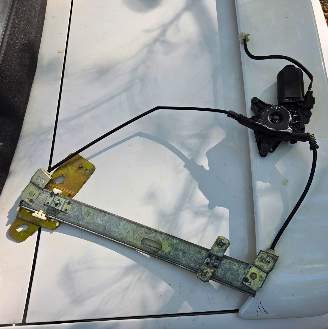 Window Regulator (1991-1994 Mercury Capri) Window Regulator (1991-1994 Mercury Capri)
