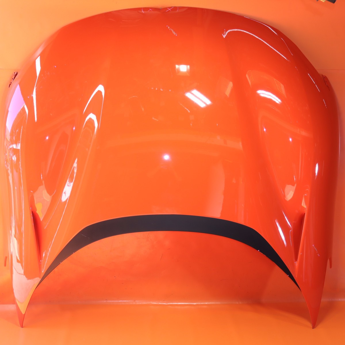FERRARI PUROSANGUE HOOD 2025 2026 985816231 OEM DAMAGED