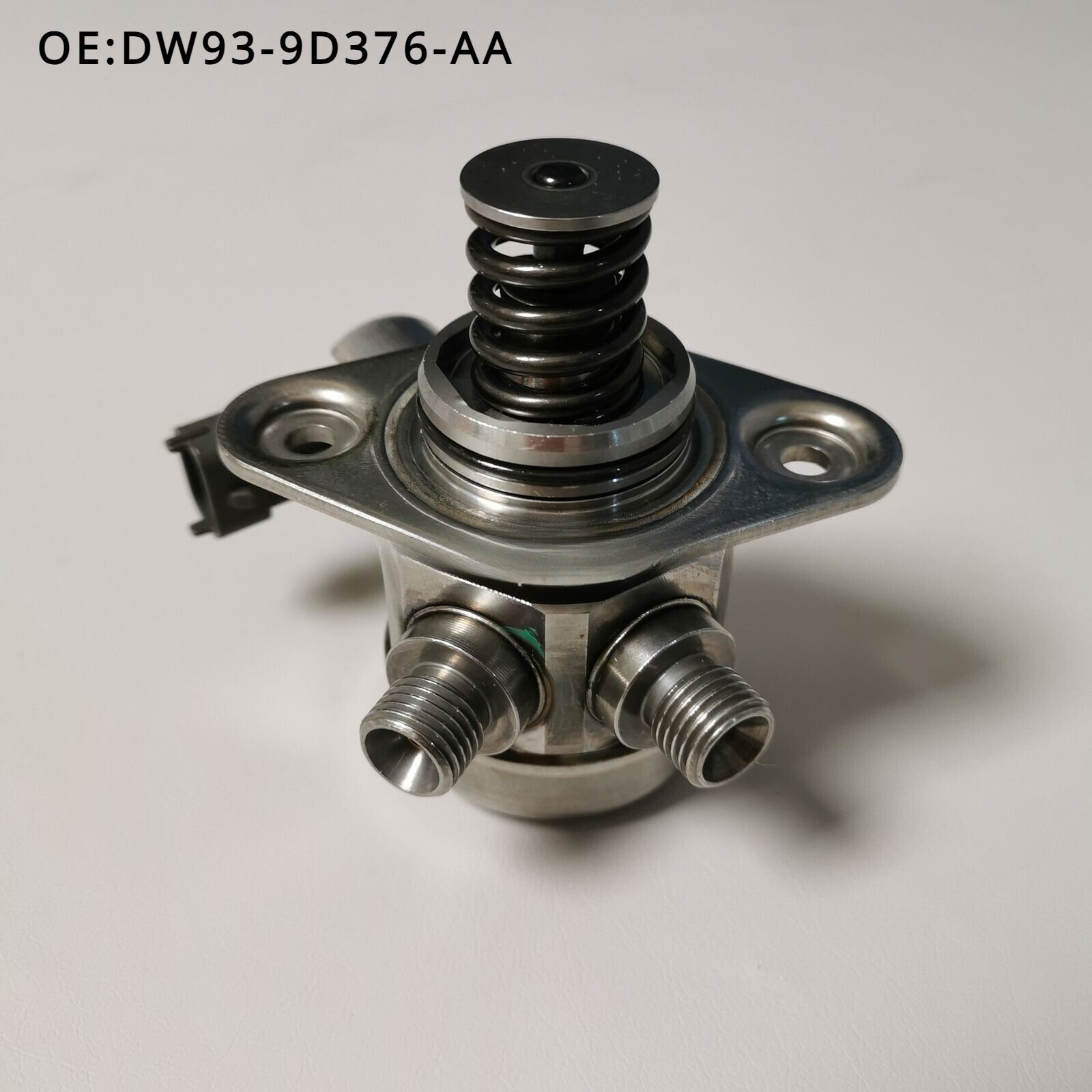 0261520200 DW93-9D376-AA High Pressure Fuel Pump For Jaguar LAND ROVER 3.0 5.0T