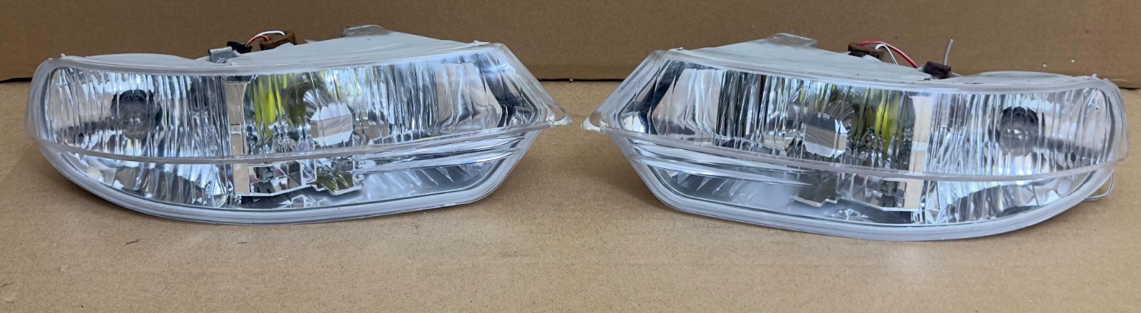 Lexus LS430 2004-2006 OEM Genuine JDM Fog lights Lamps Pair Toyota, Stanley 3469