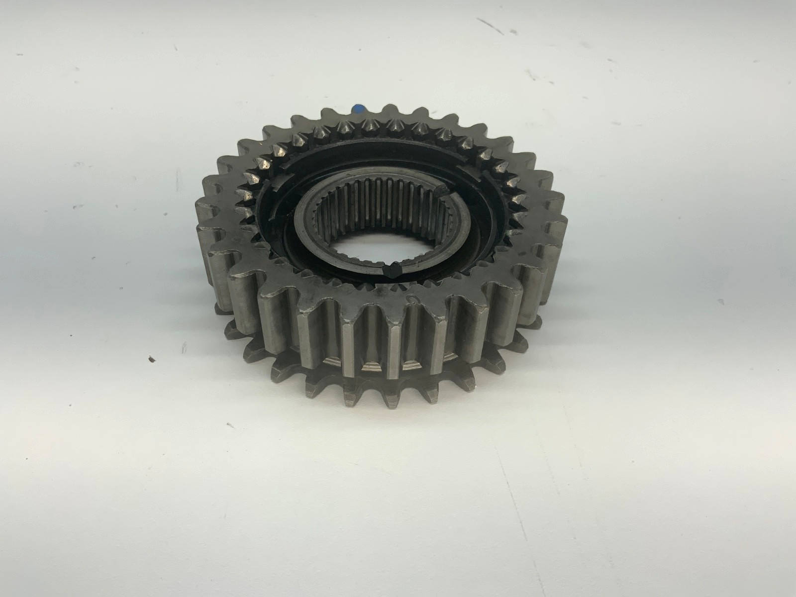 GM 4 SPEED MANUAL TRANSMISSION SAGINAW 1-2 SYNCHRO ASSEMBLY 29 TOOTH CHEVROLET GM 4 SPEED MANUAL TRANSMISSION SAGINAW 1-2 SYNCHRO ASSEMBLY 29 TOOTH CHEVROLET