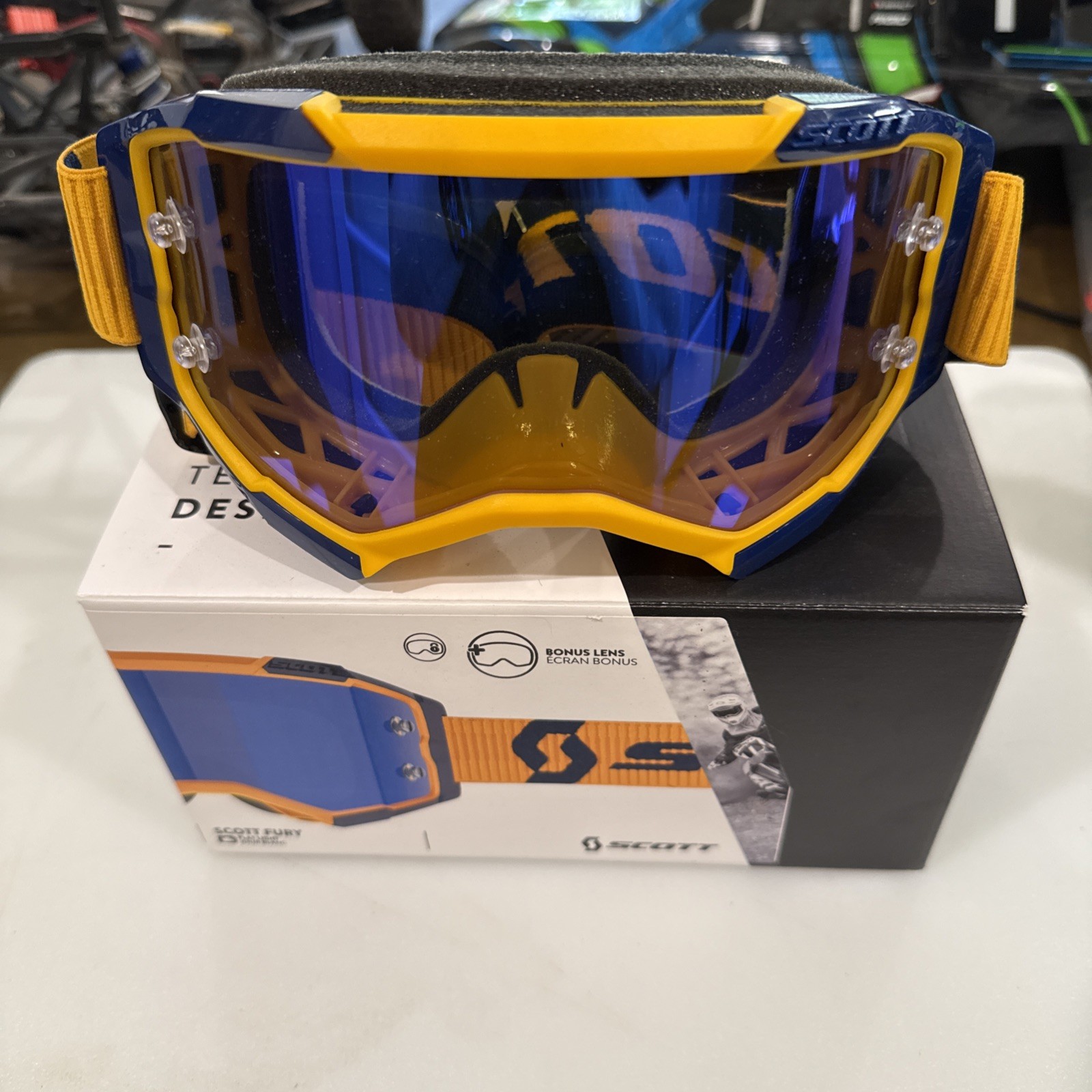 Scott Fury Goggles, Yellow w/ Blue Lens, 272828-7704349, inc. Extra clear lens