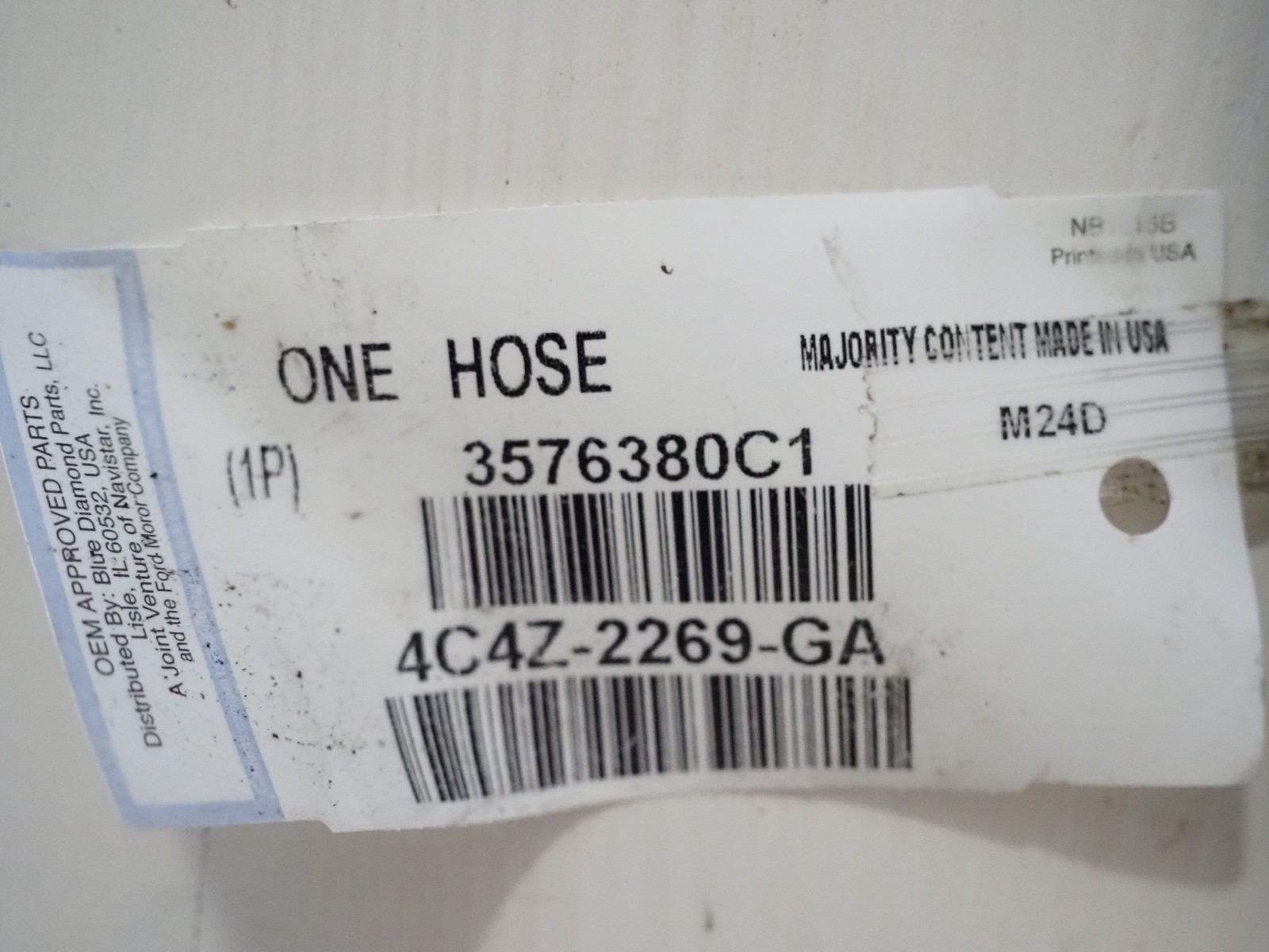 GENUINE OEM INTERNATIONAL NAVISTAR 3576381C1 FLEXIBLE AIR HOSE