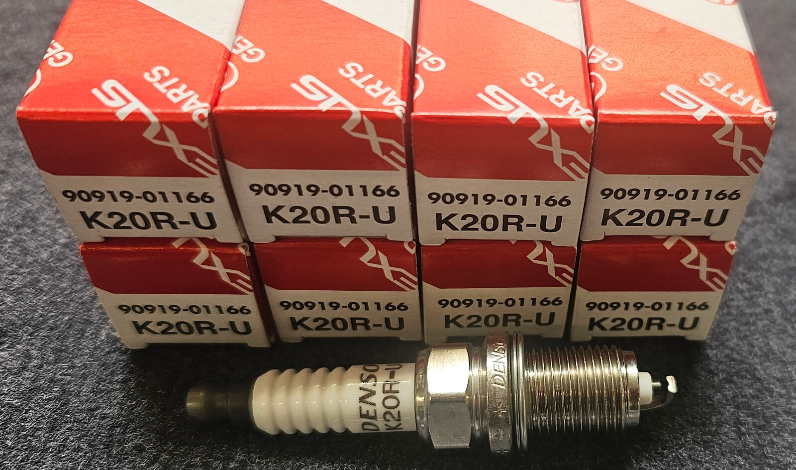 Toyota Sequoia 01-04 Tundra 00-04 V8 4.7L Spark Plug Set of 8 OEM 90919-01166 Toyota Sequoia 01-04 Tundra 00-04 V8 4.7L Spark Plug Set of 8 OEM 90919-01166