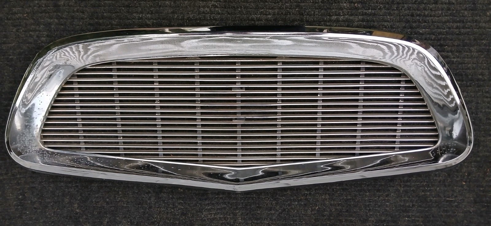Original 1960 Chrysler New Yorker Grille With Center. Excellent Condition. Rare.