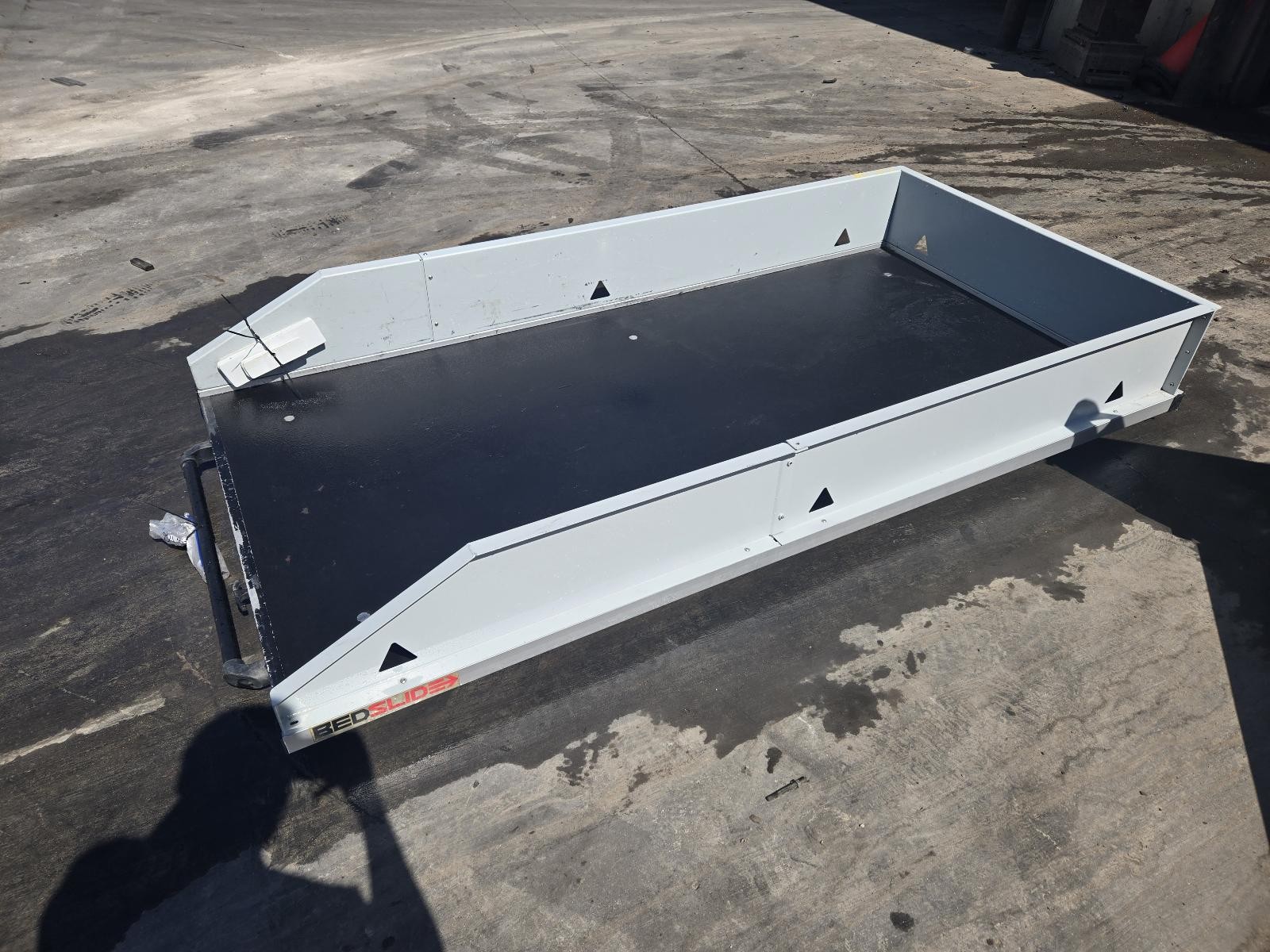 2022 Ram 3500 Aftermarket Bed Slide 1000CL, White/Black, Dodge Ram