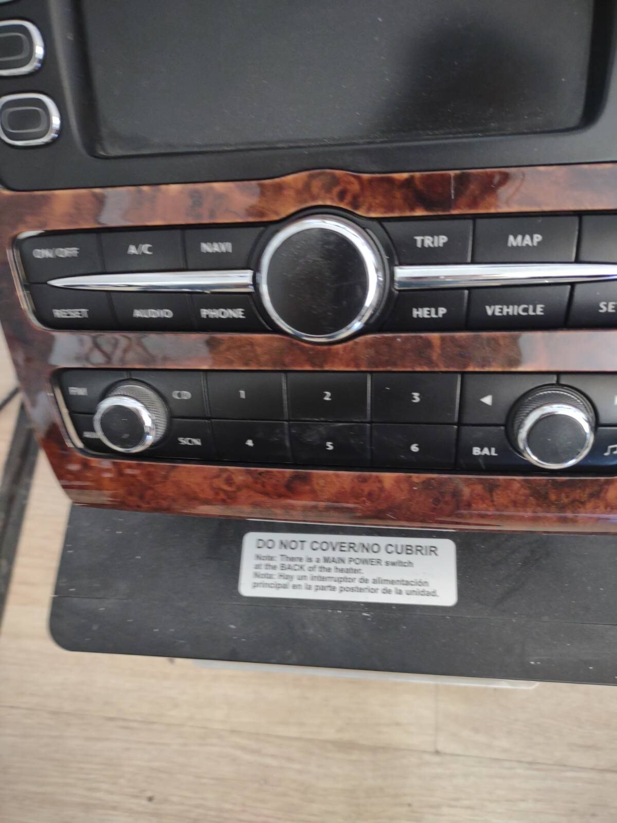 03-07 Bentley Continental Flying Spur GT Command Head Unit Navigation Radio OEM 03-07 Bentley Continental Flying Spur GT Command Head Unit Navigation Radio OEM