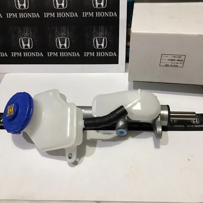2007-12 Honda CR-V Brake Master Cylinder w/ Reservoir Nissin JAPAN 2007-12 Honda CR-V Brake Master Cylinder w/ Reservoir Nissin JAPAN