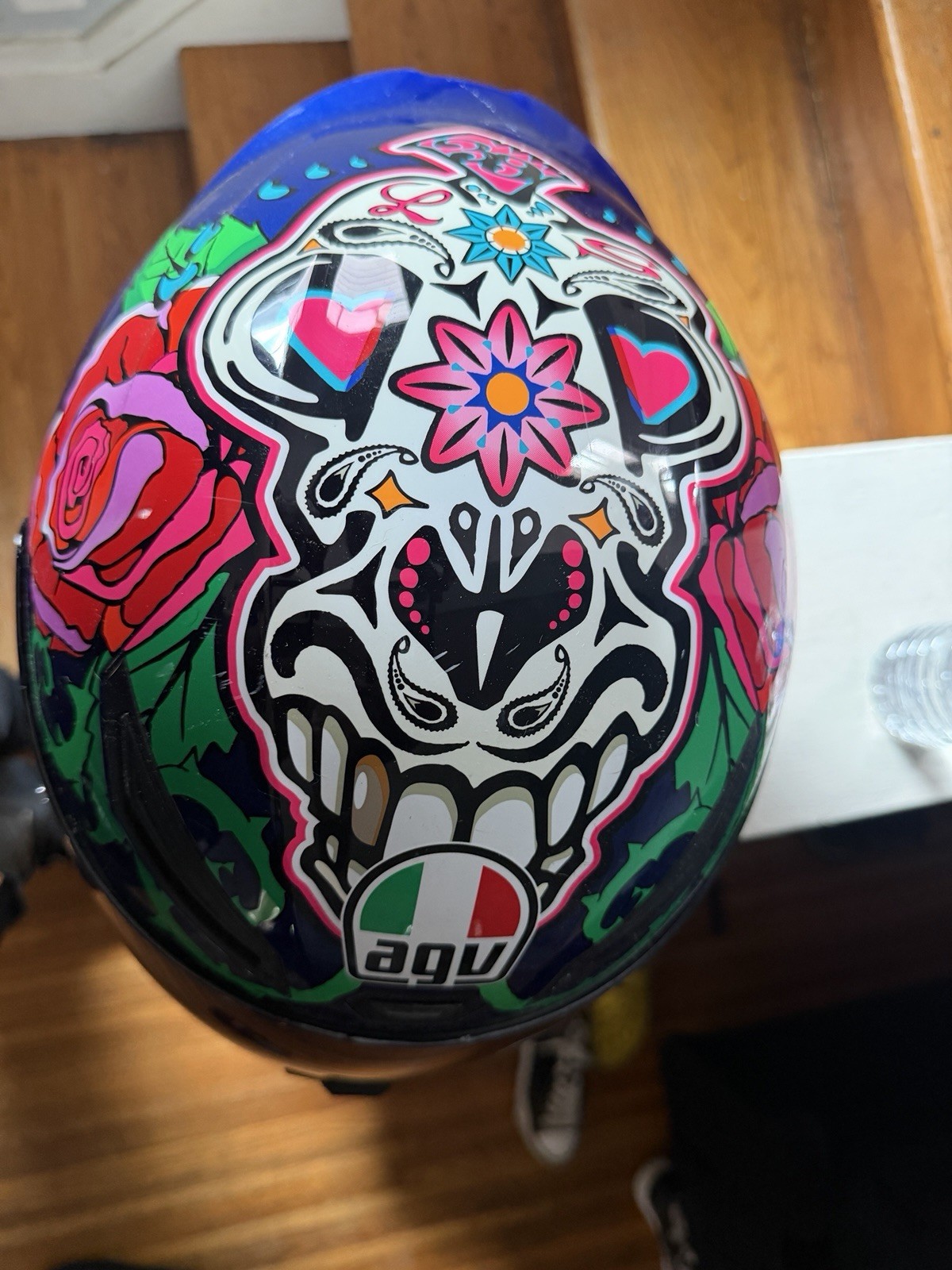 AGV Veloce-S Salom 2016 Motorcycle Helmet (Blue | Pink) Size Medium with Cardo AGV Veloce-S Salom 2016 Motorcycle Helmet (Blue | Pink) Size Medium with Cardo