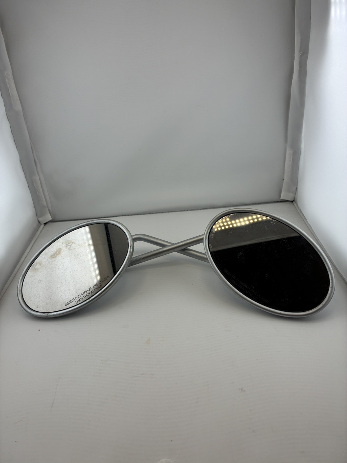 HARLEY-DAVIDSON BOM KIT LEFT AND RIGHT MIRROR LH 91914-01 OEM 91914-01 HARLEY-DAVIDSON BOM KIT LEFT AND RIGHT MIRROR LH 91914-01 OEM 91914-01