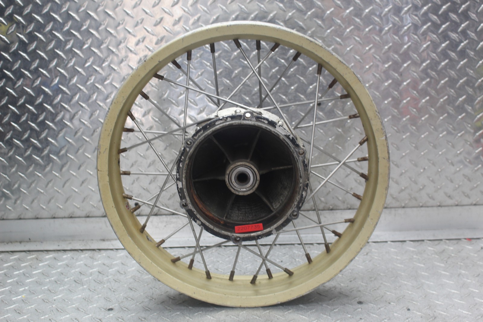 1979 HUSQVARNA OR390 REAR SUN RIM 18X3.00