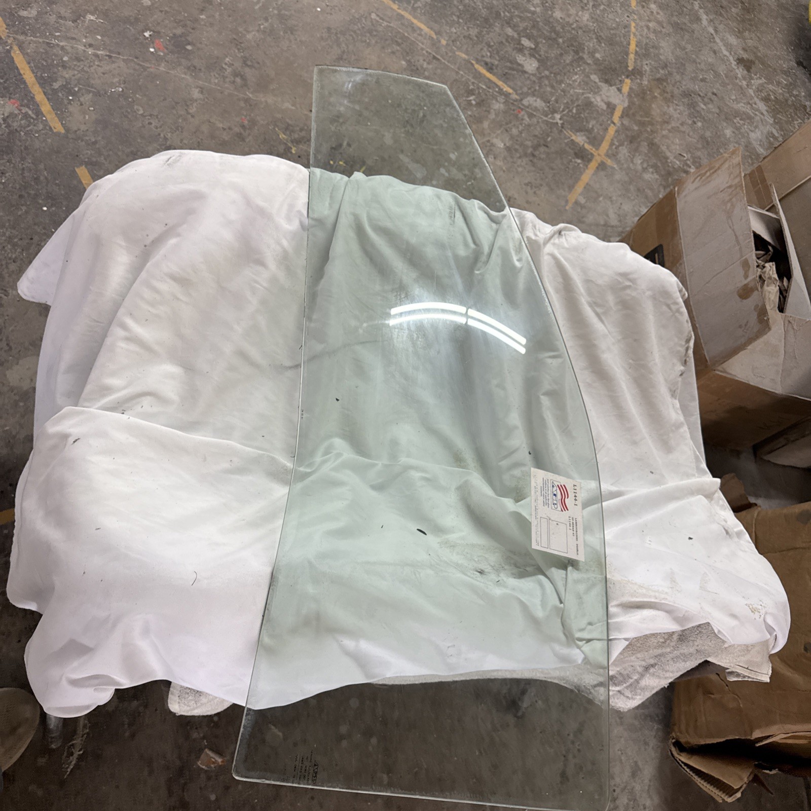 Lamborghini Diablo replica left door glass Lamborghini Diablo replica left door glass