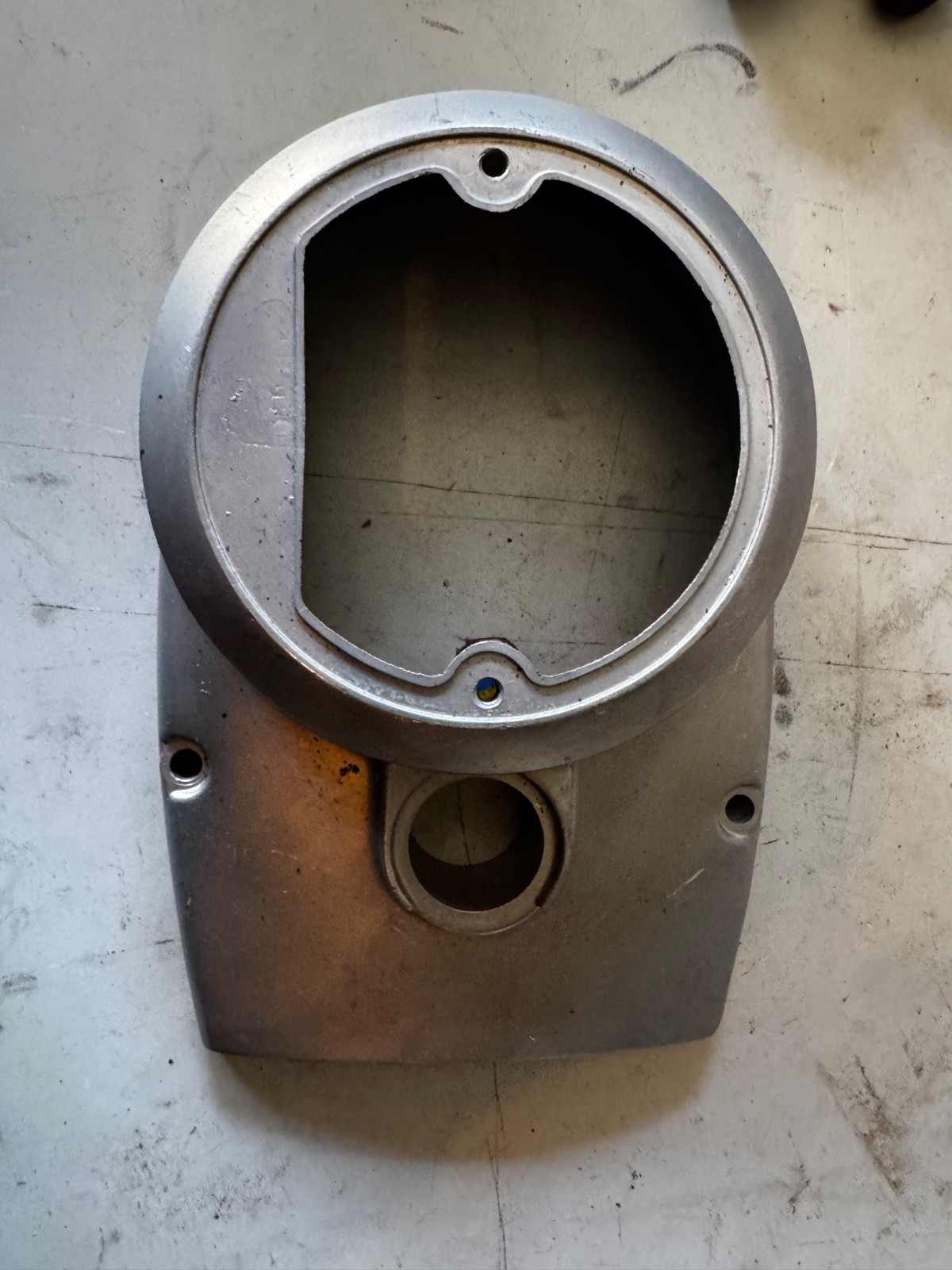 SUZUKI 73 - 77 GT250 HUSTLER NOS CRANKCASE GENERATOR COVER 11351-18100 GT 250 SUZUKI 73 - 77 GT250 HUSTLER NOS CRANKCASE GENERATOR COVER 11351-18100 GT 250