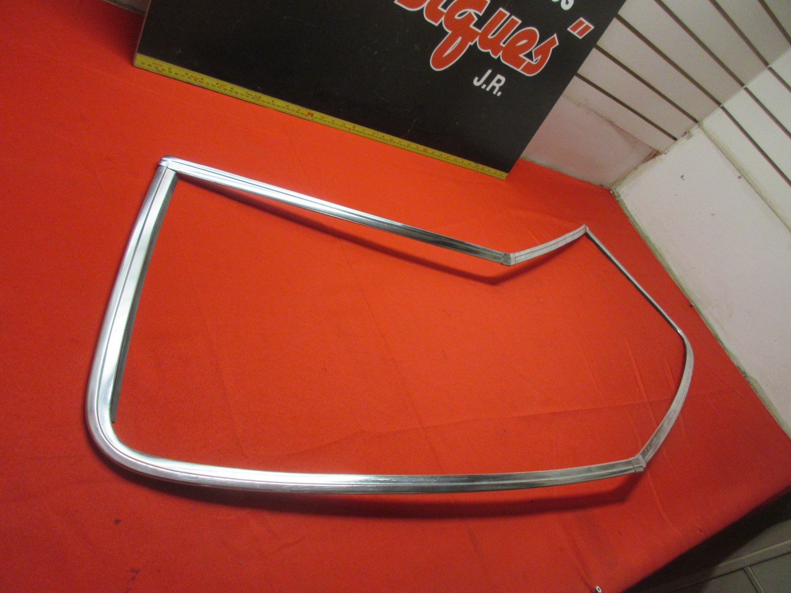 1973-1977 MONTE CARLO AND GRAND PRIX REAR WINDOW MOLDING SET 2