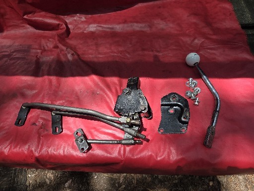 1971 72 Camaro Trans AM Hurst 4 Speed Shifter and Linkage Handle 7144 Original 1971 72 Camaro Trans AM Hurst 4 Speed Shifter and Linkage Handle 7144 Original