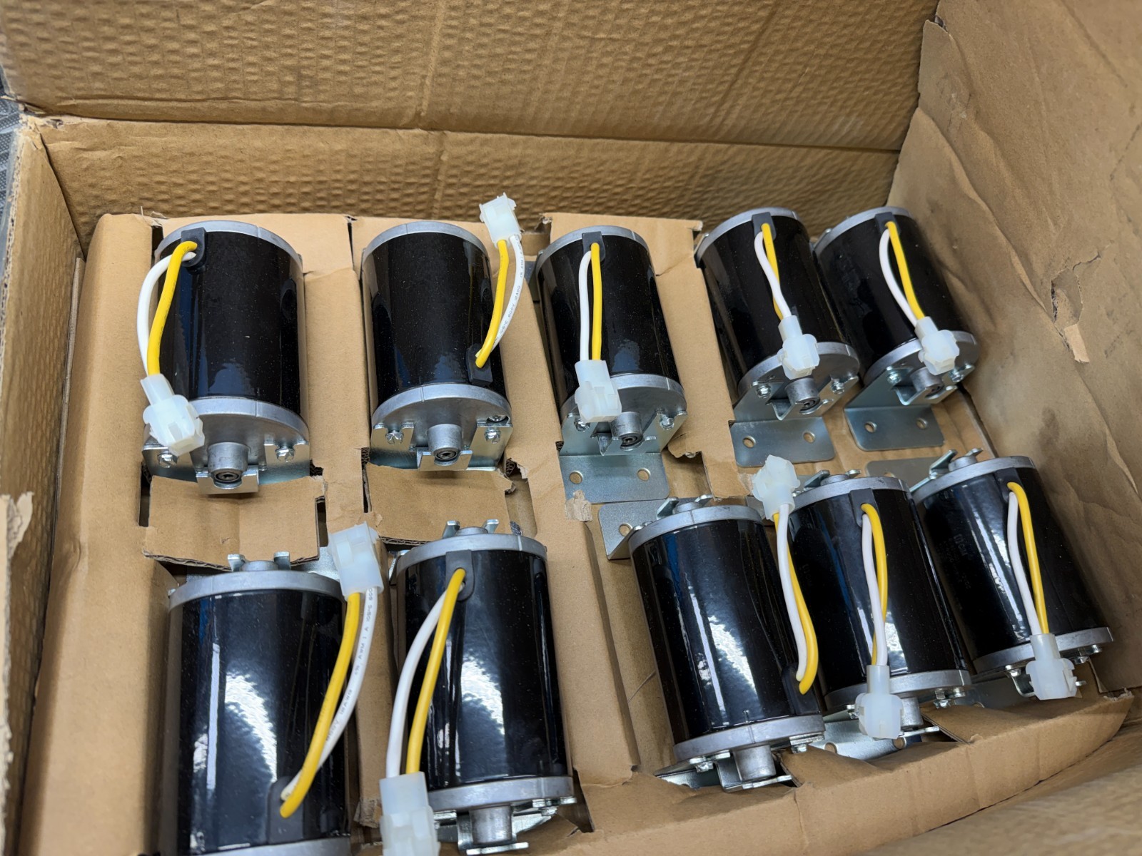 CASE 20x - Genuine Atwood Mobile Motor RV801-001 Chiaphua 12V DC 420617 RV CASE 20x - Genuine Atwood Mobile Motor RV801-001 Chiaphua 12V DC 420617 RV