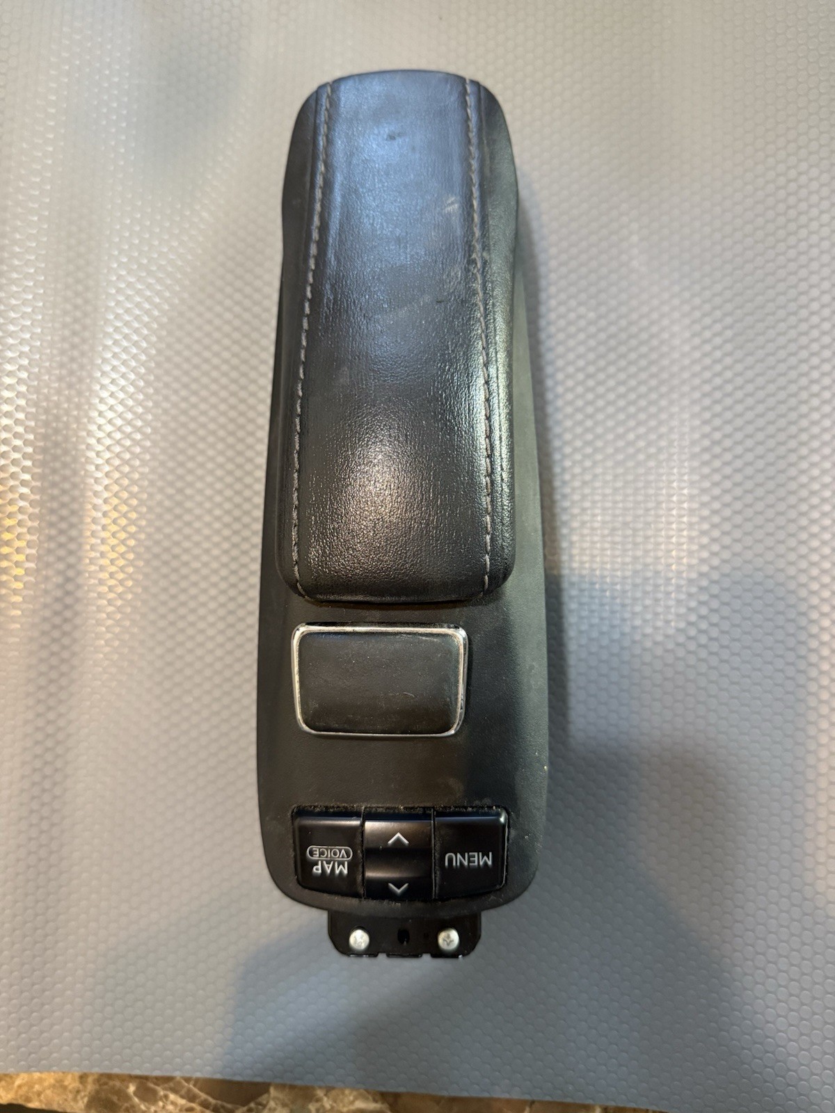 2013-2014 Lexus ES350 ES300h OEM Remote Touch Navigation Controller 84780-33011 2013-2014 Lexus ES350 ES300h OEM Remote Touch Navigation Controller 84780-33011