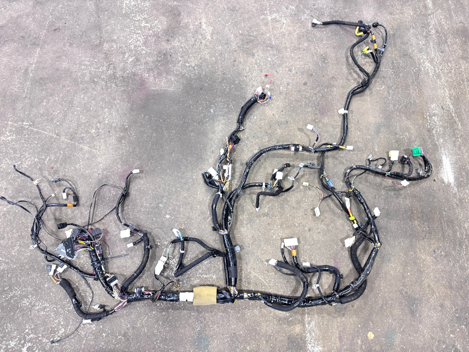 2013–2016 MAZDA CX-5 DASH INSTRUMENT WIRING HARNESS KP32-67-030A OEM