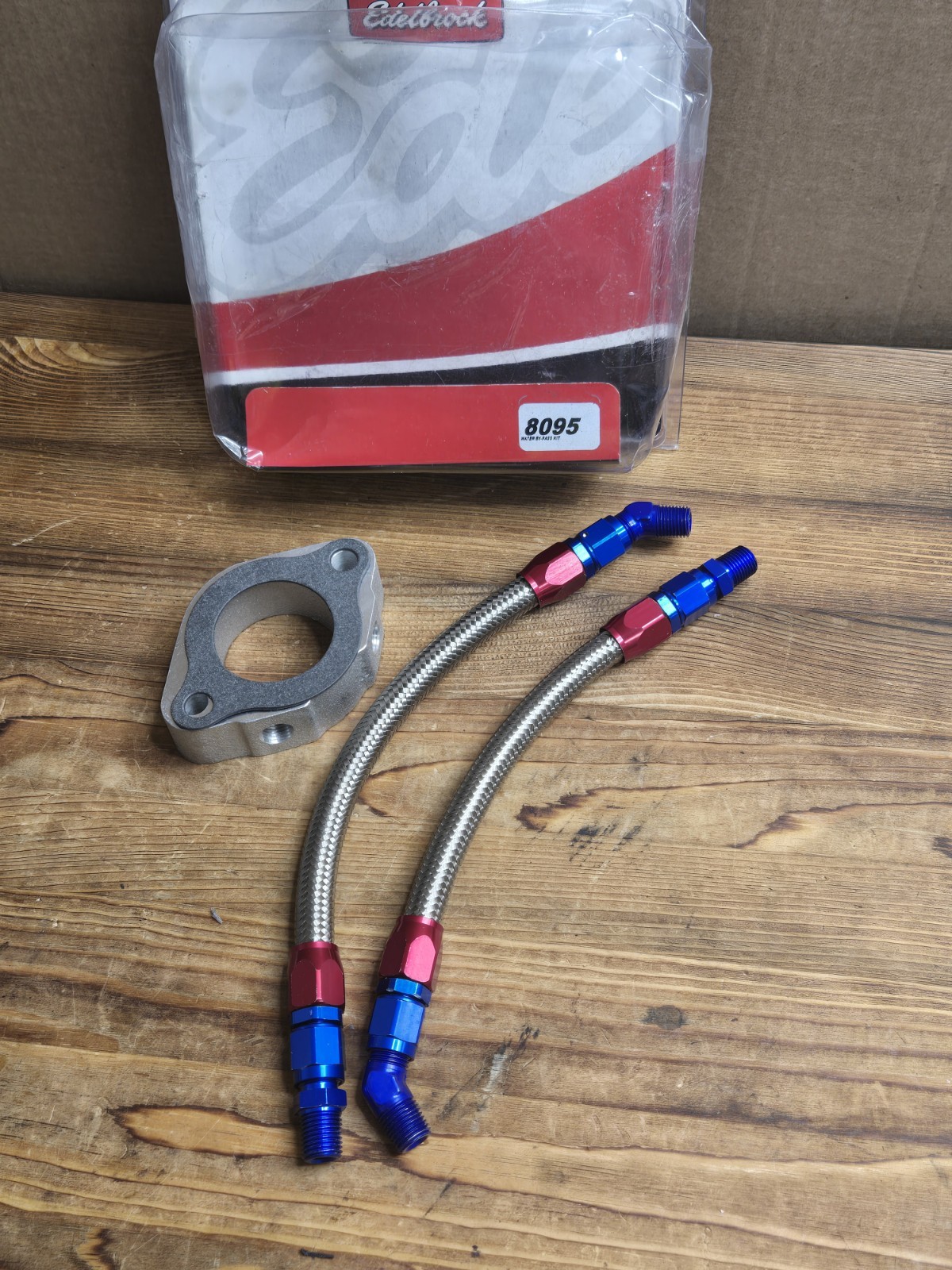 Edelbrock 8095 Water Bypass Kit Edelbrock 8095 Water Bypass Kit