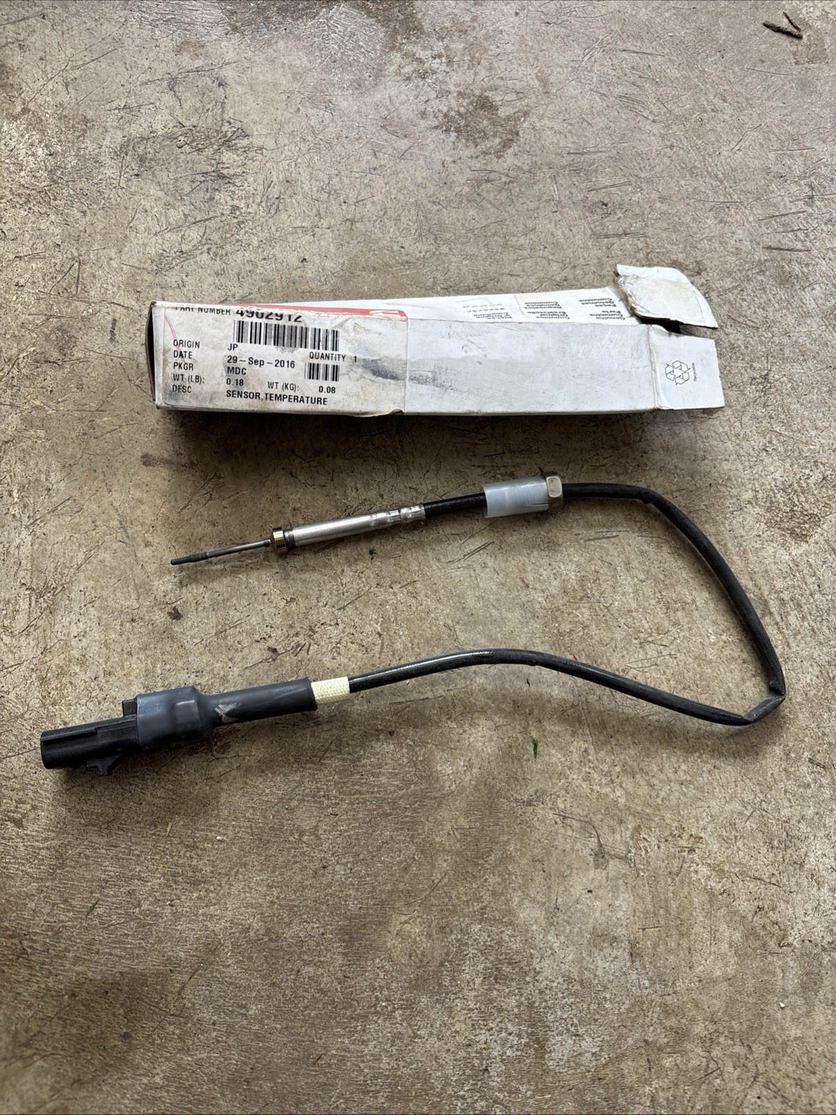 OEM Cummins 4902912 EGT Temperature Sensor Nos OEM Cummins 4902912 EGT Temperature Sensor Nos