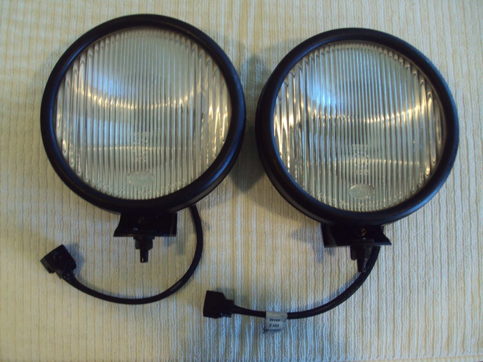 Jeep Wrangler TJ / LJ OEM Hella fog lights 2005 / 2006 Jeep Wrangler TJ / LJ OEM Hella fog lights 2005 / 2006