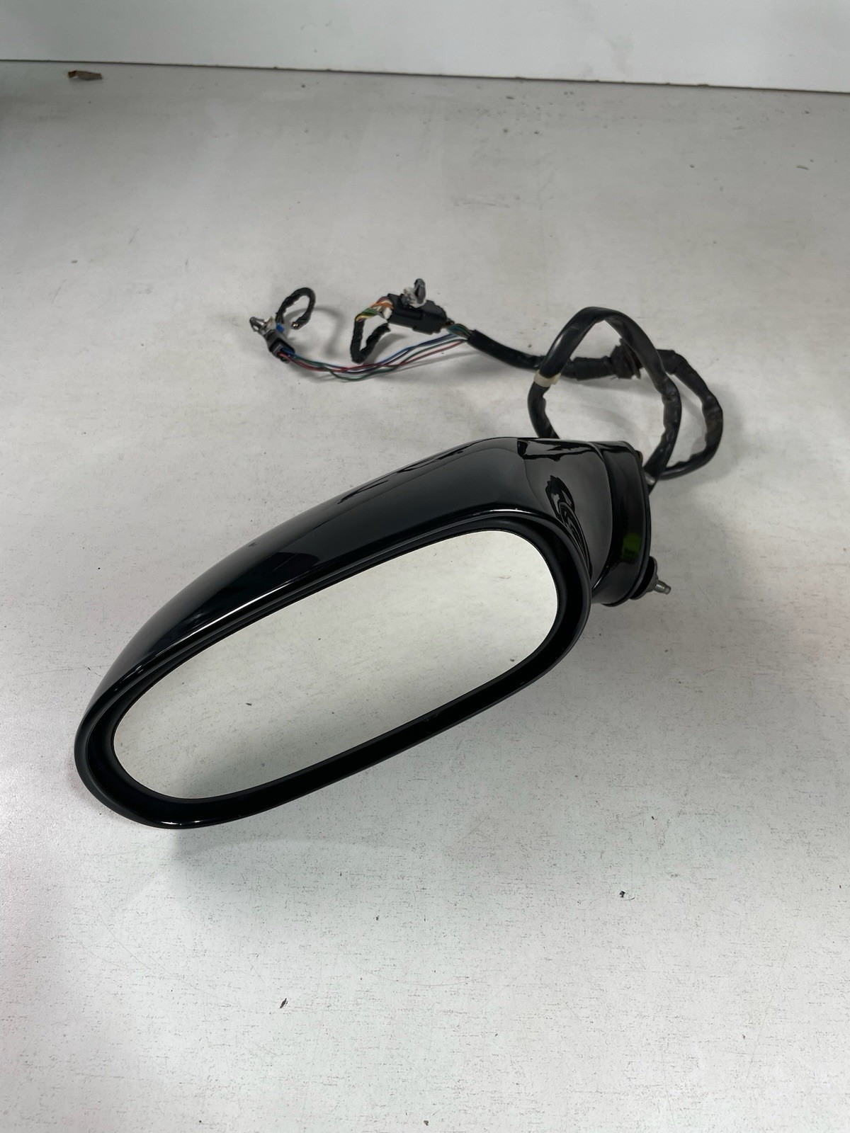 2002-2004 Chevrolet Corvette C5 Drivers Door Mirror Assembly 0015 BLACK 2002-2004 Chevrolet Corvette C5 Drivers Door Mirror Assembly 0015 BLACK
