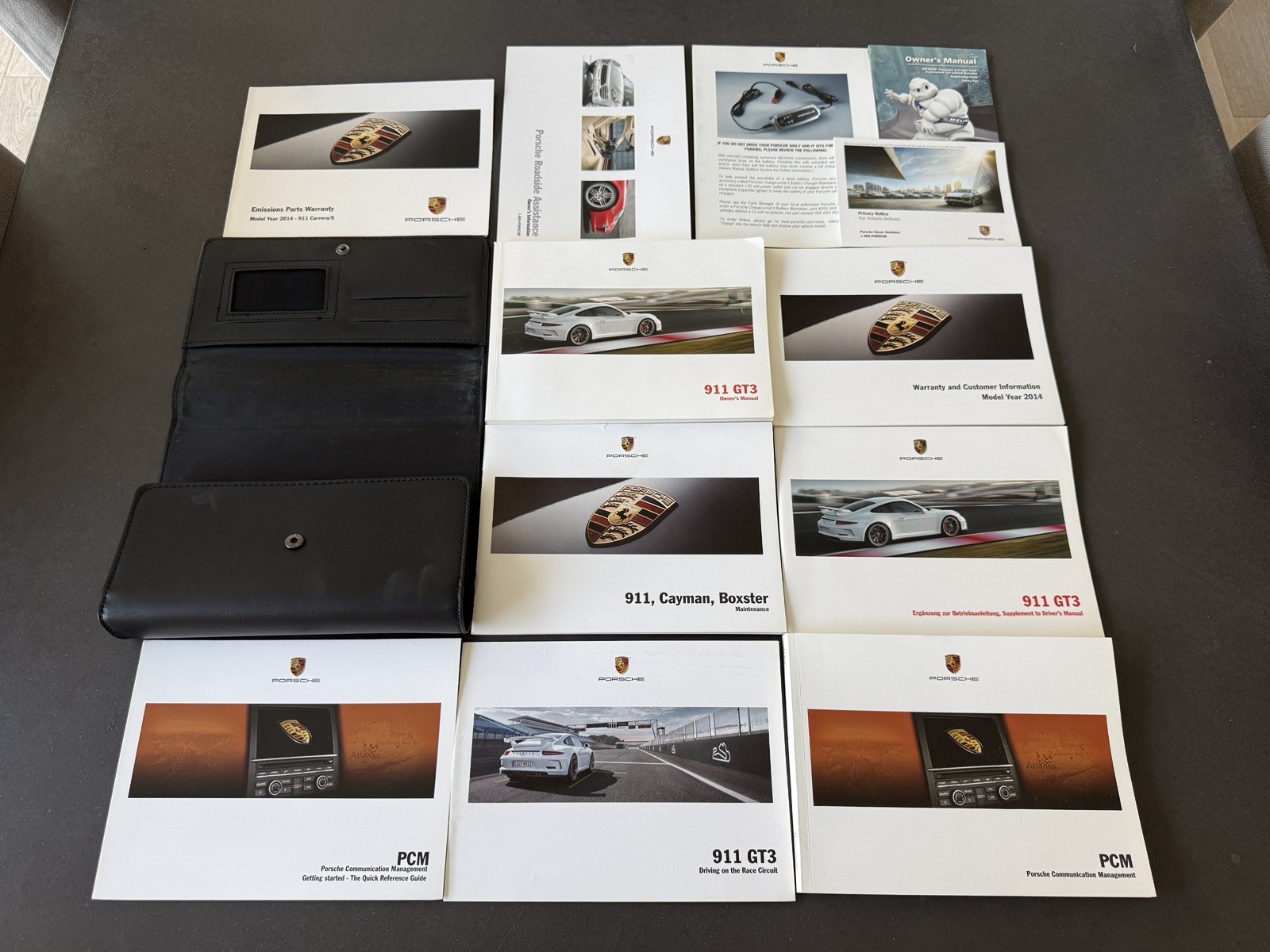 2014 PORSCHE 911 991 GT3 3.8L OWNERS MANUAL SET W/ CASE POUCH 