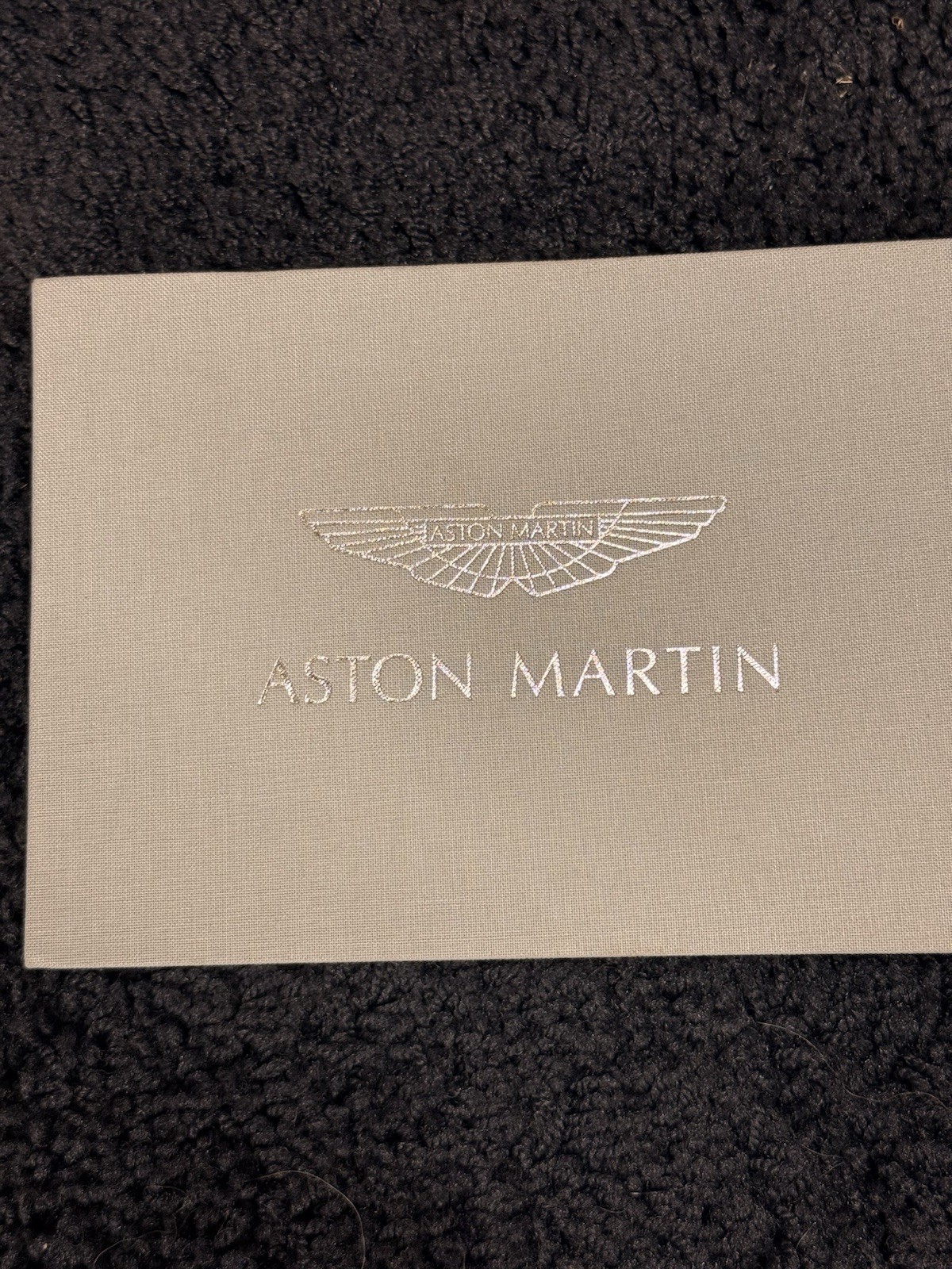 Owner’s Manual Aston Martin 2020 Vantage Owner’s Manual Aston Martin 2020 Vantage