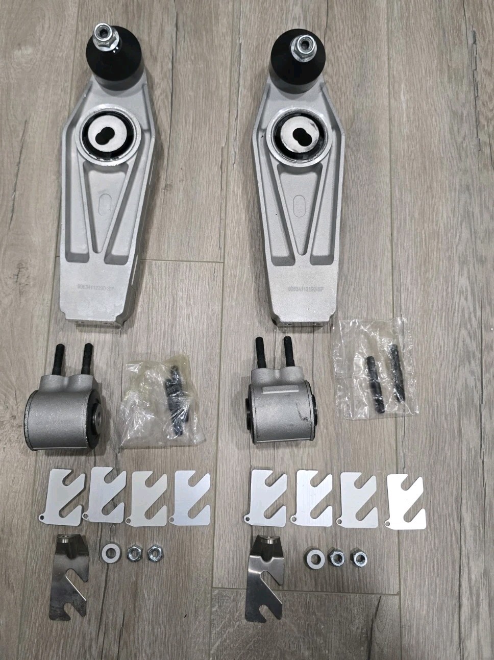 Porsche GT3 Style Control Arms Fits Porsche 996/997/986/987/981/991
