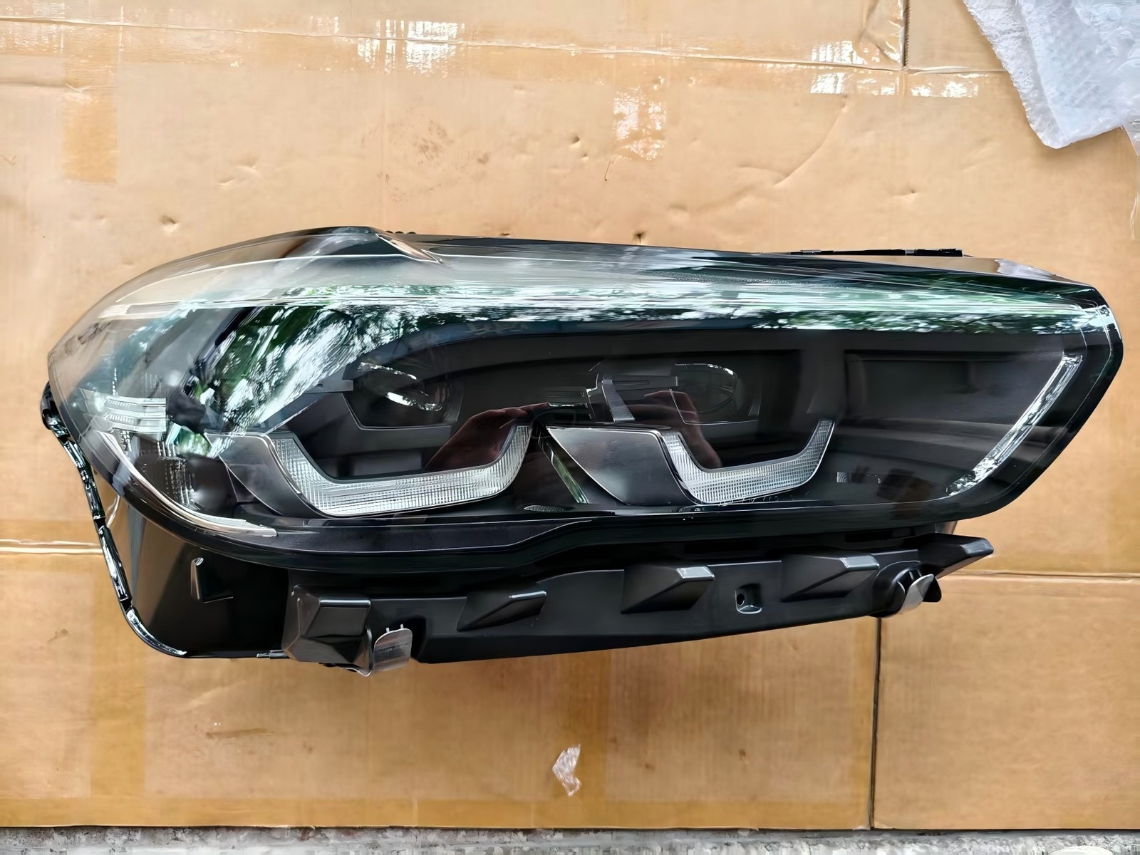2019-2022 BMW G05 G06 X5 X6 LED Headlight Right RH Passenger Side OEM 9481788 2019-2022 BMW G05 G06 X5 X6 LED Headlight Right RH Passenger Side OEM 9481788