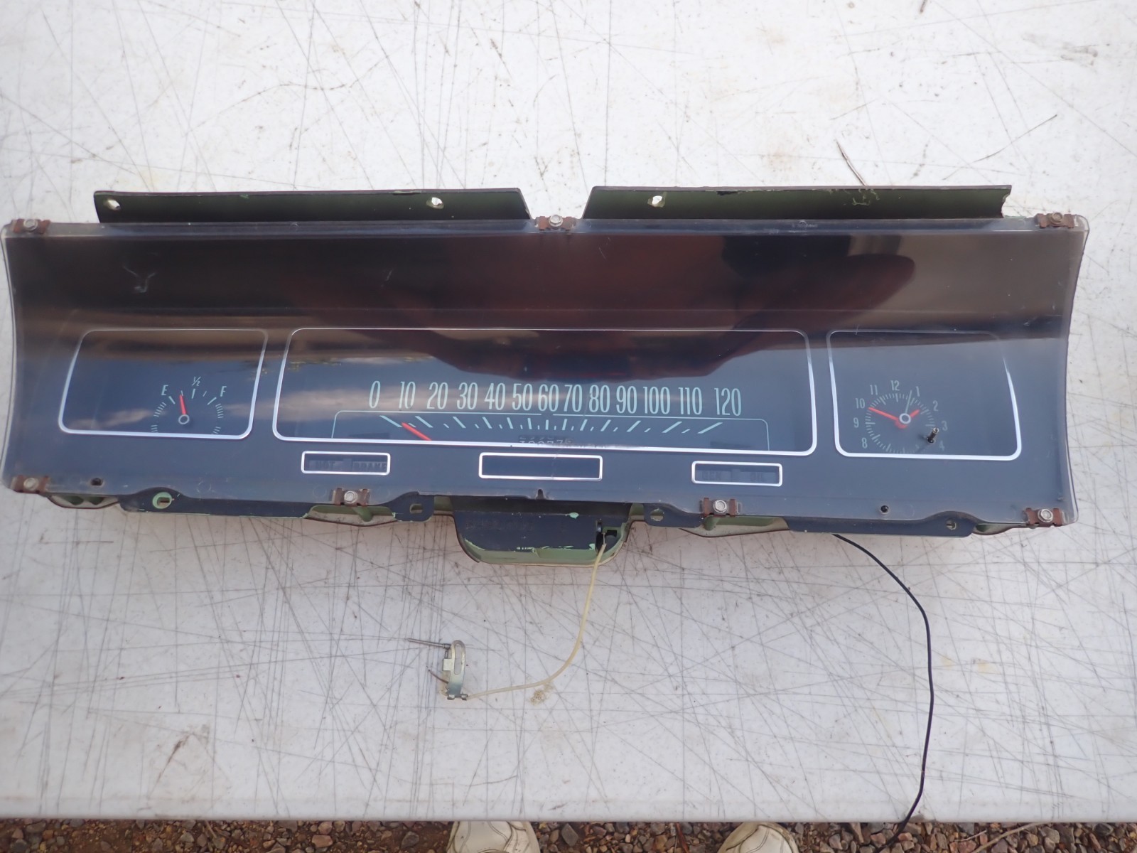 1968 Chevrolet Dash Panel Speedometer Gauges Impala Belair Biscayne GM # 6480705