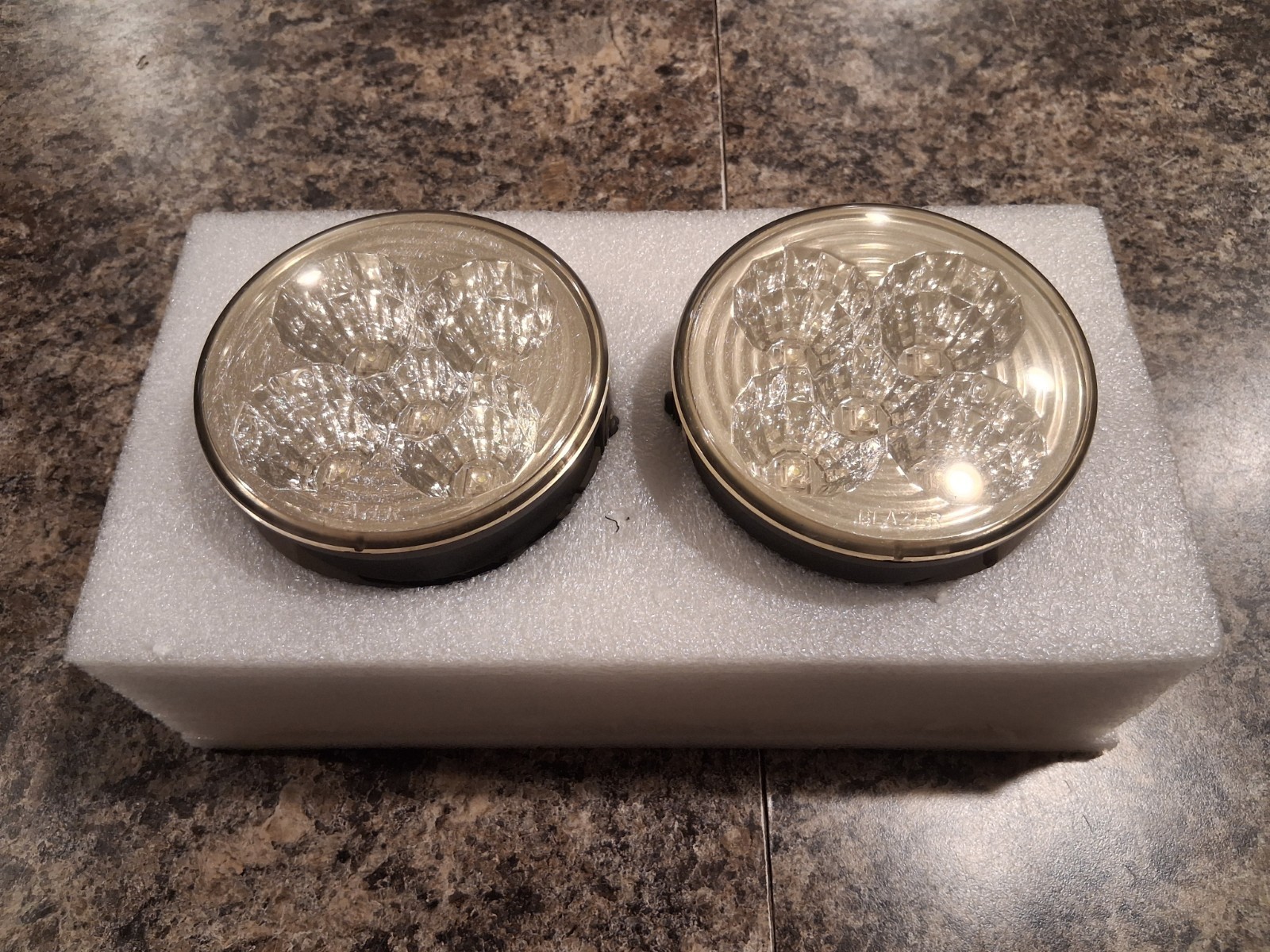 AXXENT LED BLAZER INTERNATIONAL AX4050K 4\ AXXENT LED BLAZER INTERNATIONAL AX4050K 4\